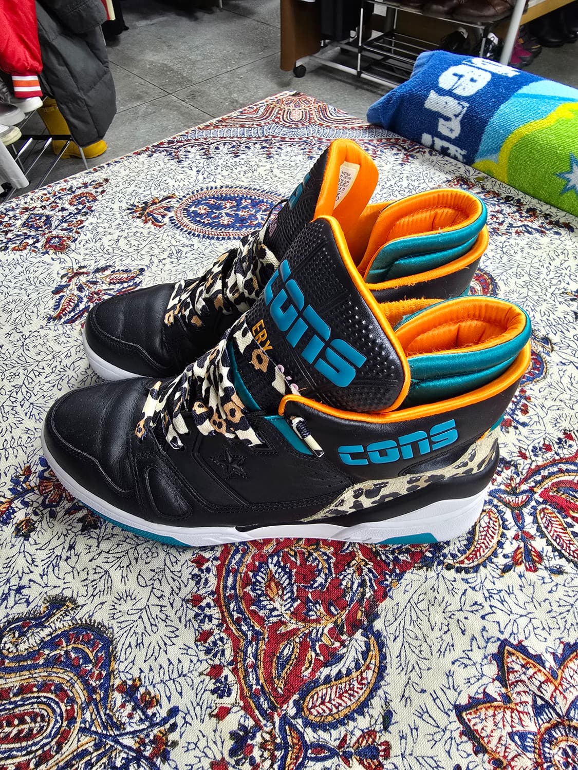 컨버스 ERX 260 애니멀 블랙 하이탑 (1581) 상품이미지1