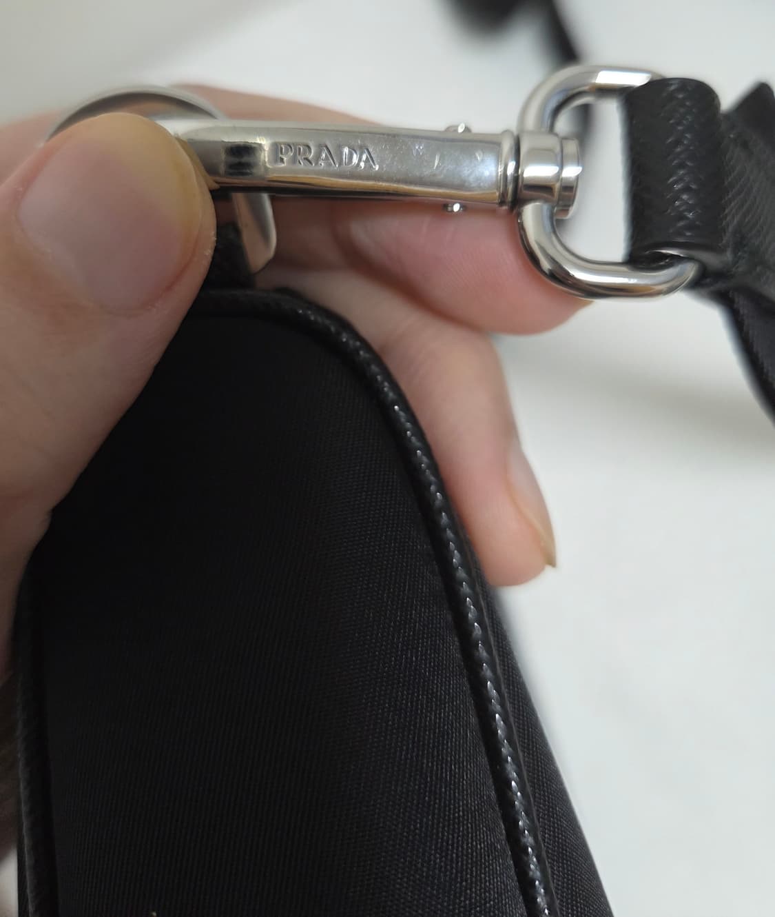 프라다 리나일론 앤 사피아노  숄더백 블랙 2vh113 상품이미지3