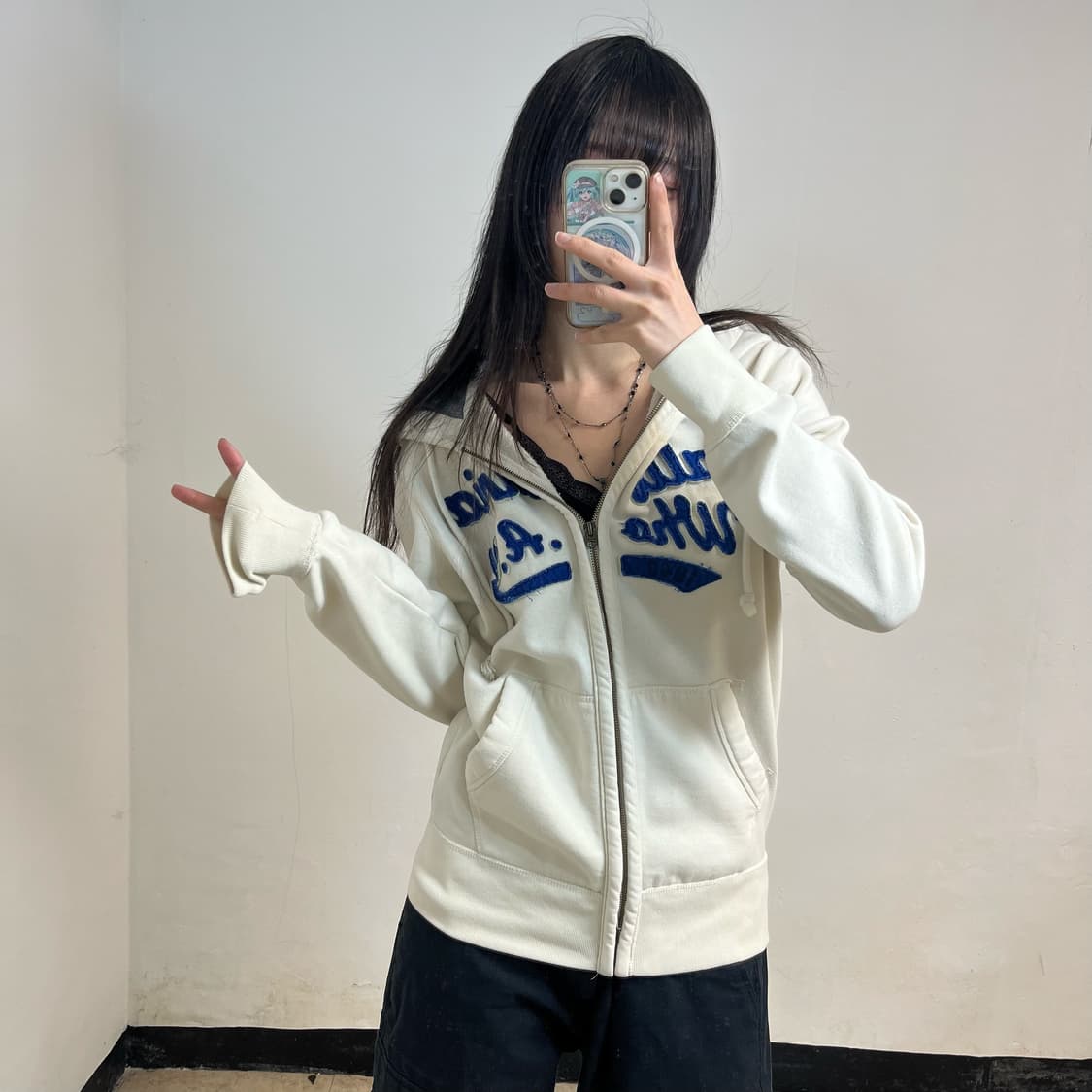 WHO A U cream hoodie zip-up 상품이미지2