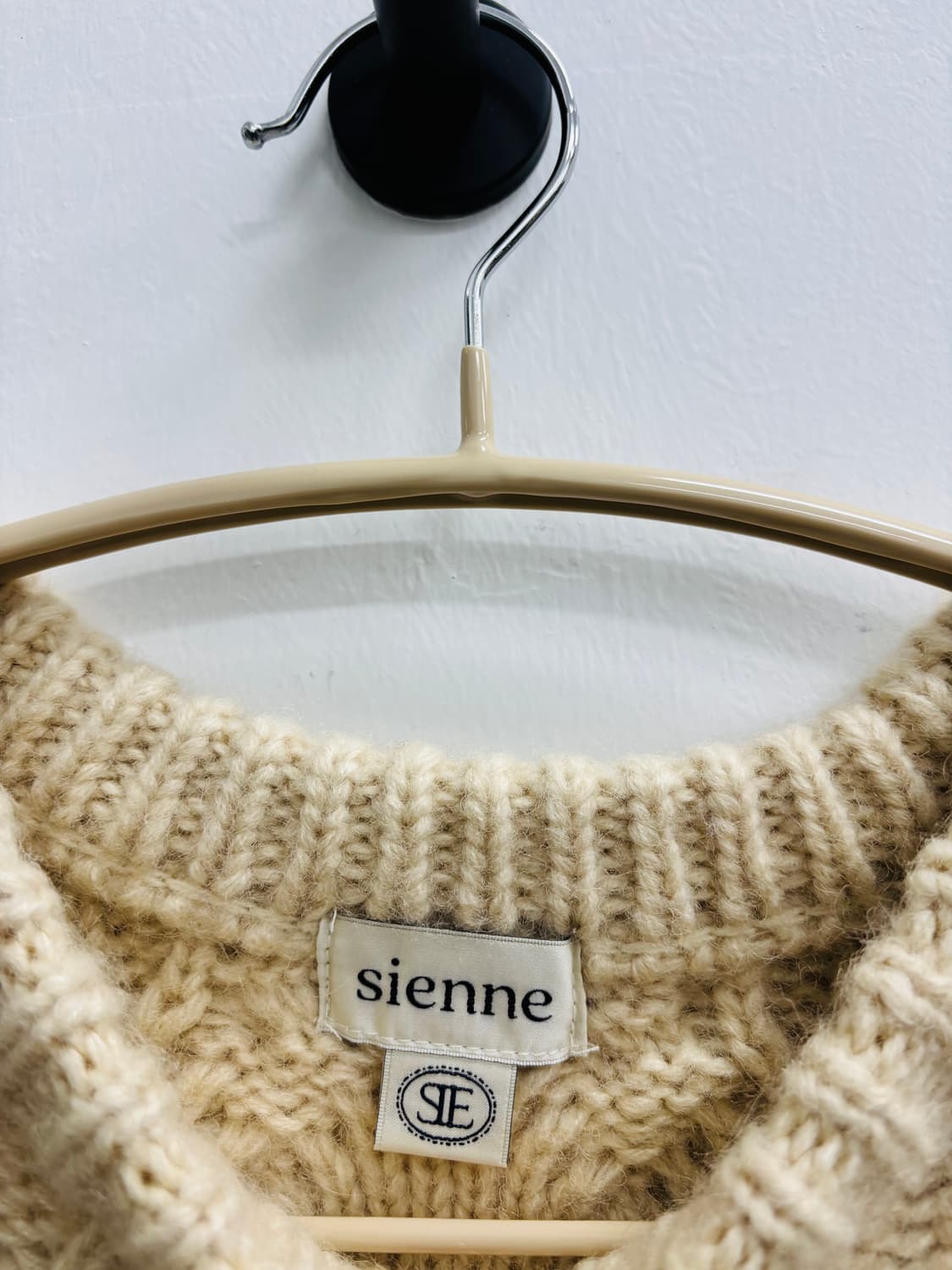 시엔느 SIENNE 울 케이블 니트 스웨터 상품이미지3