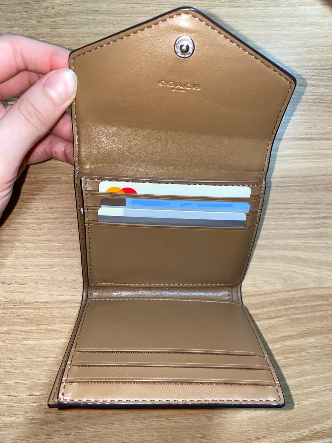 코치 트리폴드 반지갑 상품이미지4