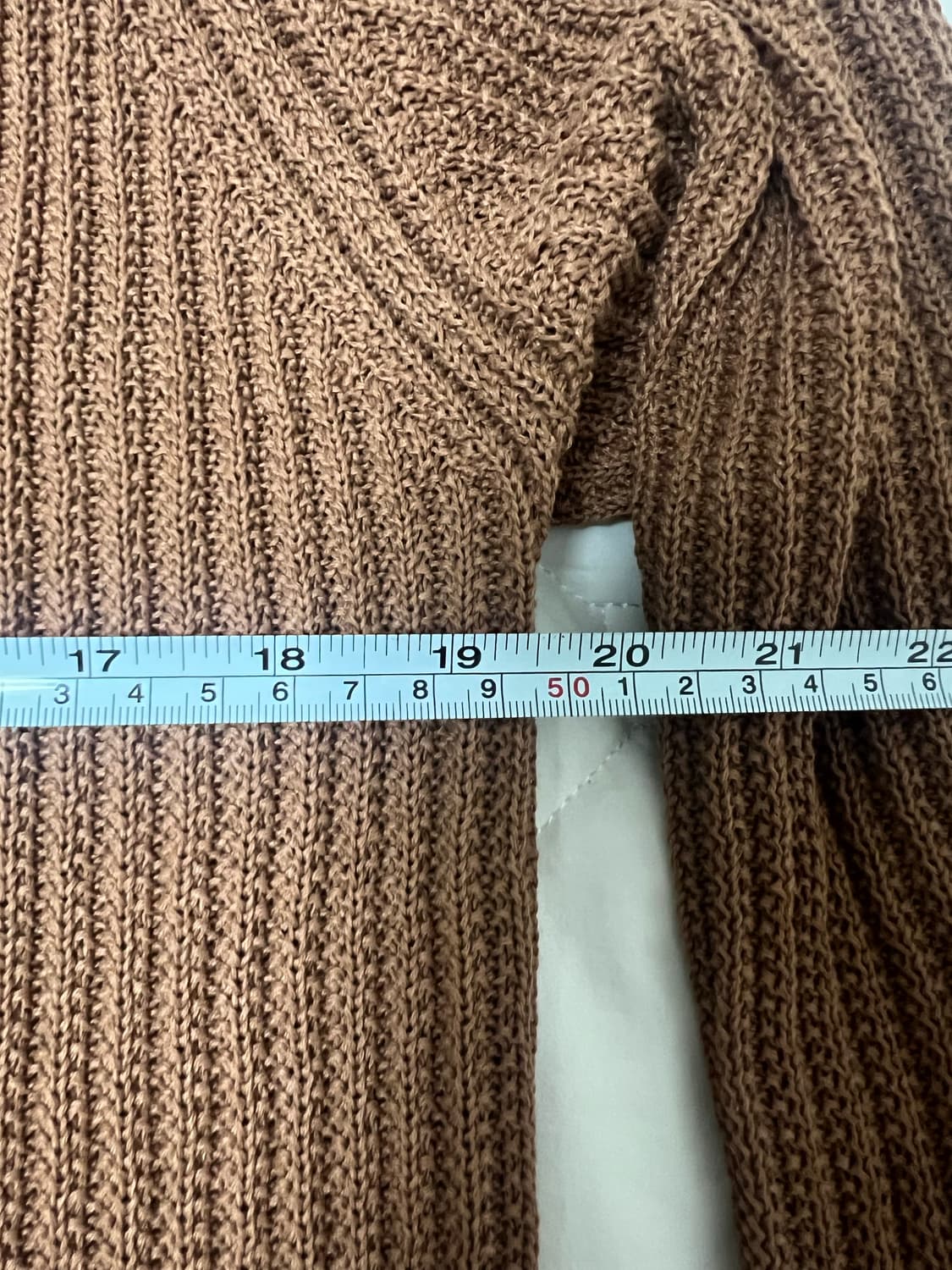 유니클로U/레글런 V넥 가디건 브라운/L 상품이미지7