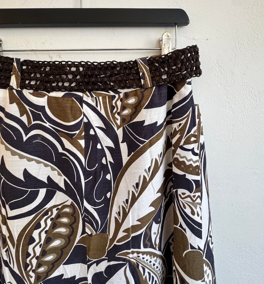 카키&네이비 패턴 미디스커트 상품이미지5