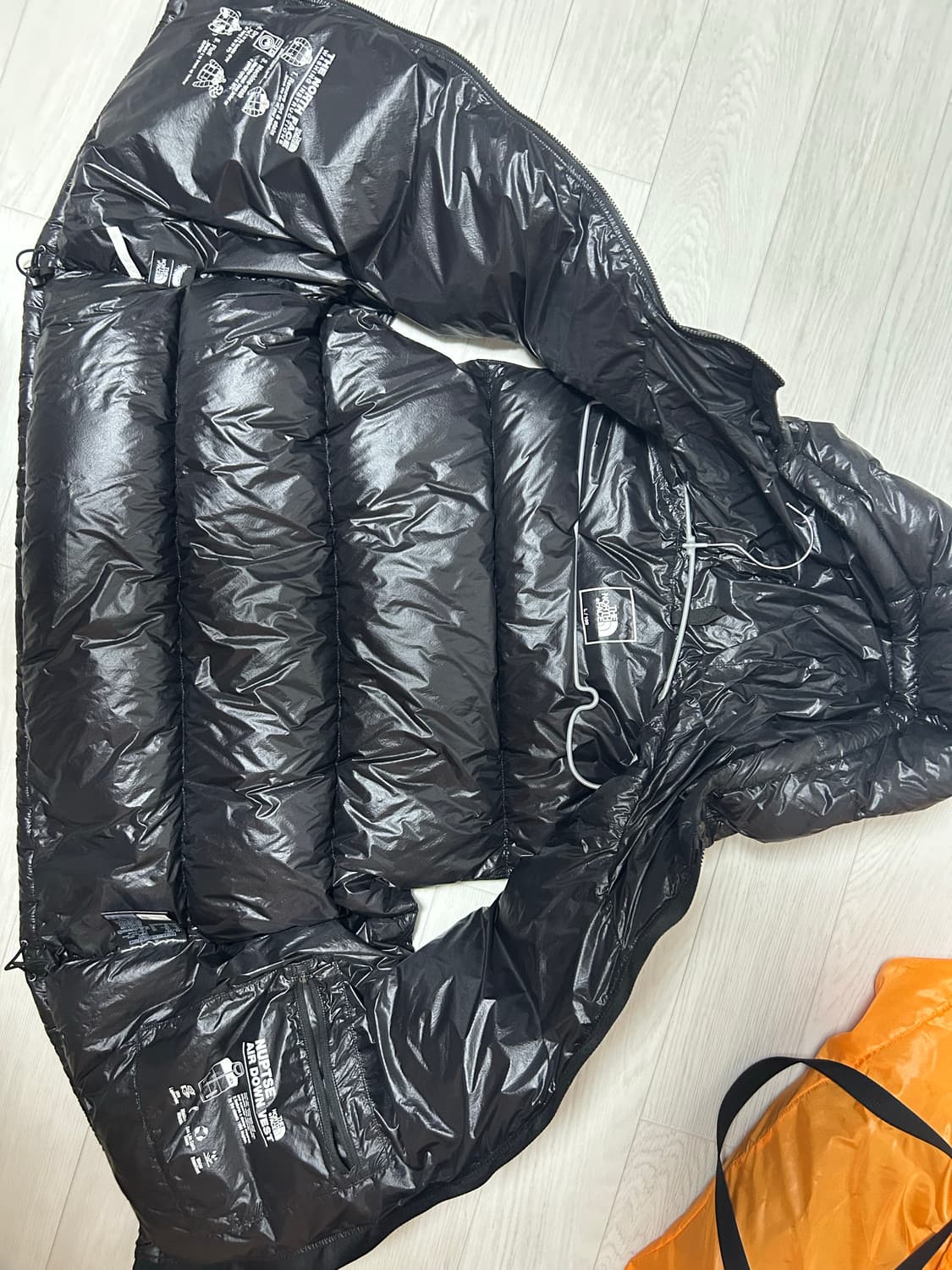 노스페이스 1996 눕시 에어 다운 베스트 블랙(L) 상품이미지2