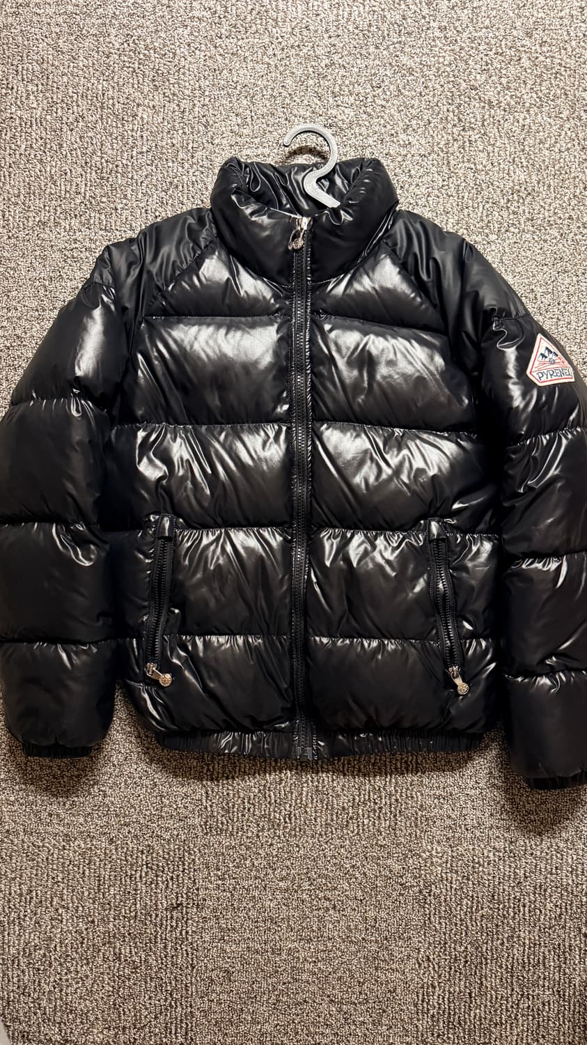 피레넥스 유광 빈티지 미씩 블랙 패딩 M 상품이미지1