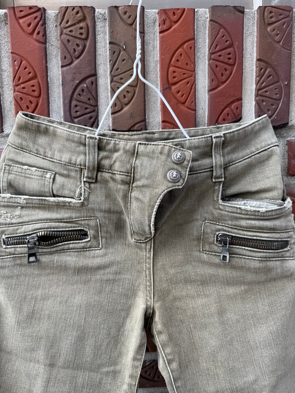 발망 BALMAIN 바이커진 카키 (26) 상품이미지1