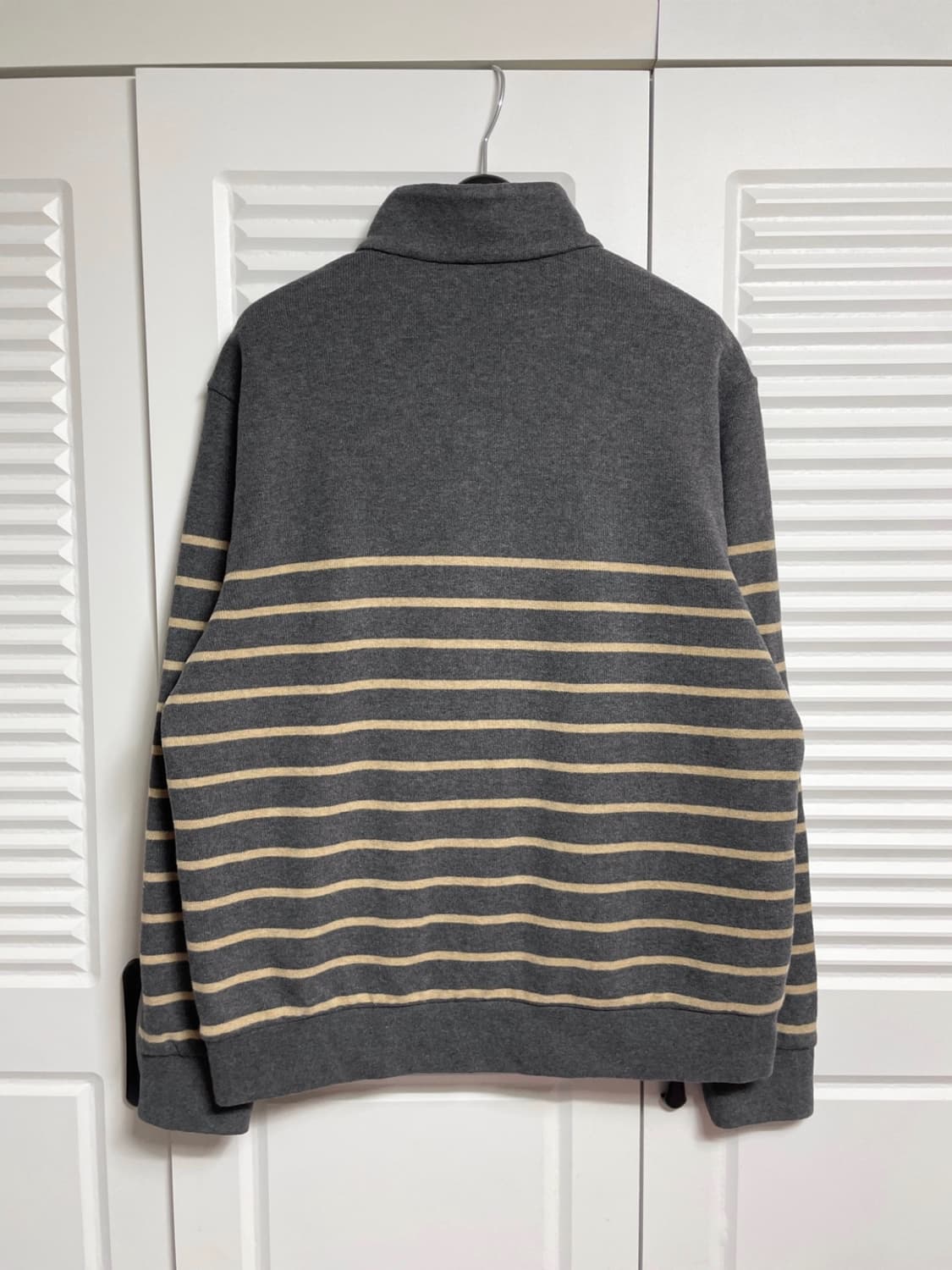 헤지스 반집업 티셔츠 2025년 상품이미지4