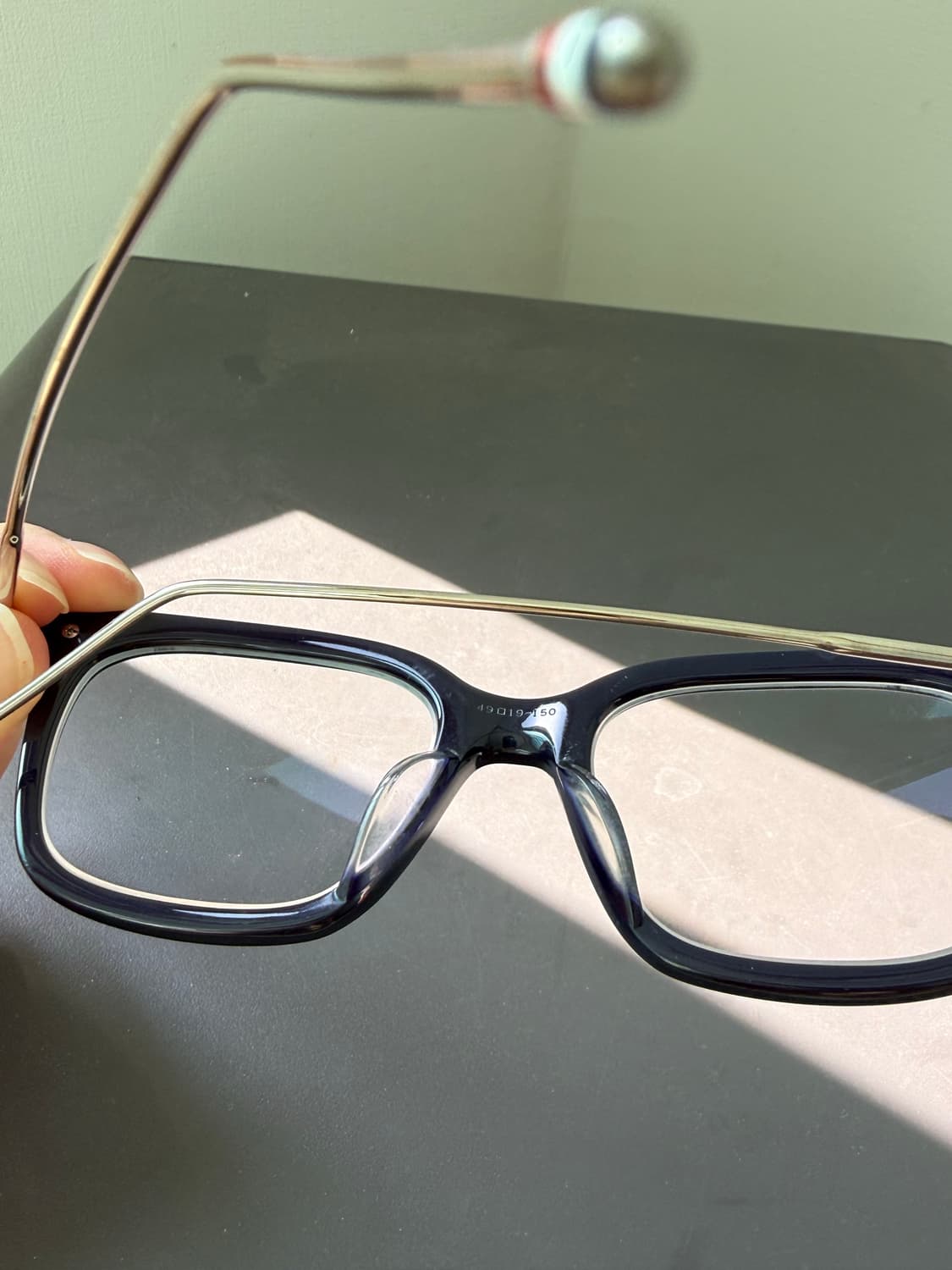 톰브라운 티타늄 네이비 49-19 상품이미지3