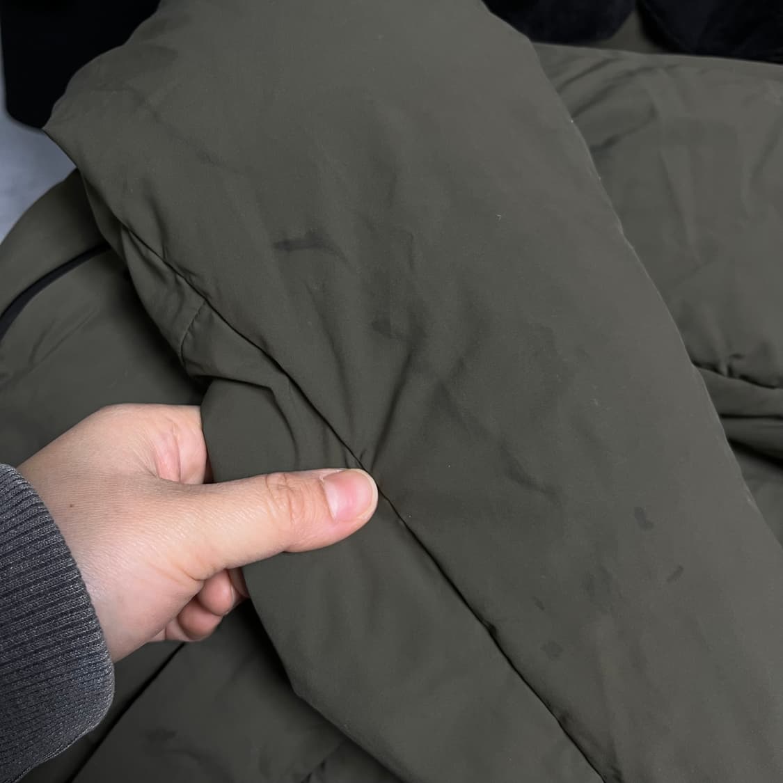 콜롬비아 옴니히트 구스다운 패딩 카키m 상품이미지9