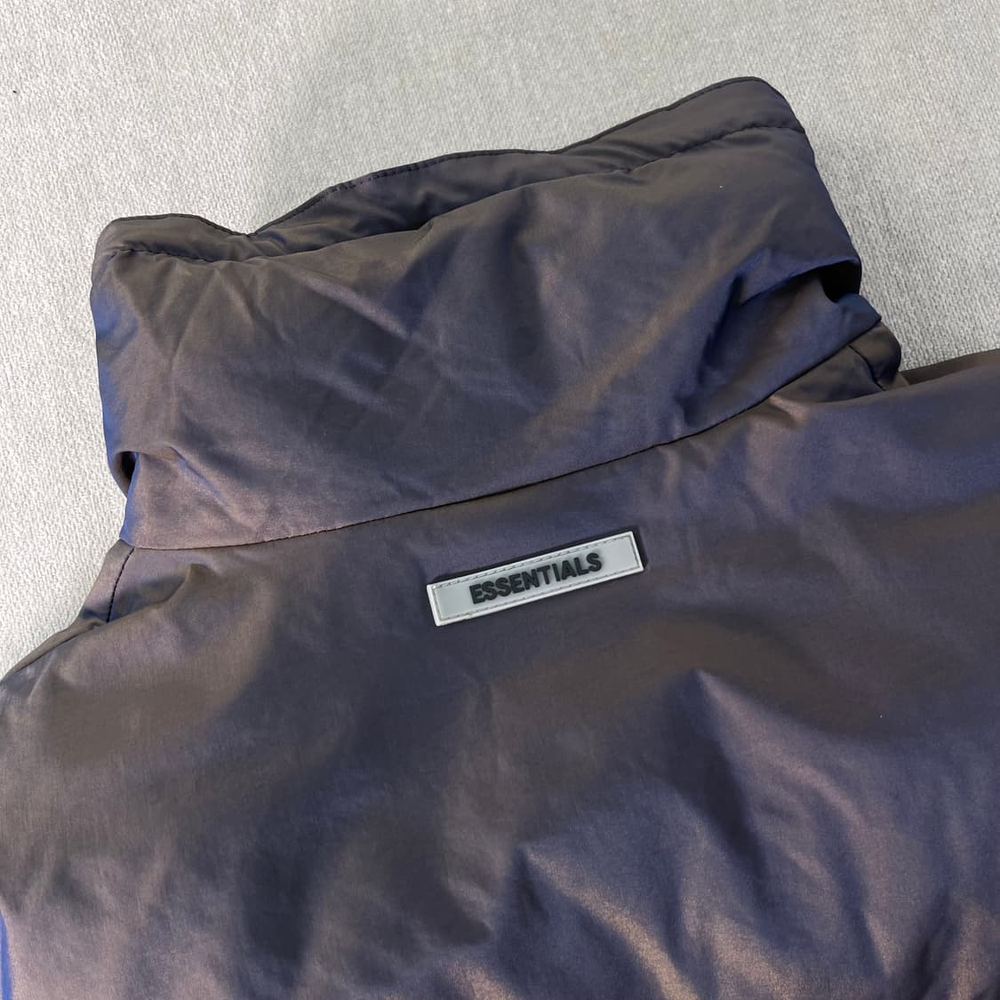 105 피오갓 에센셜 이리데슨트 푸퍼 패딩 상품이미지5