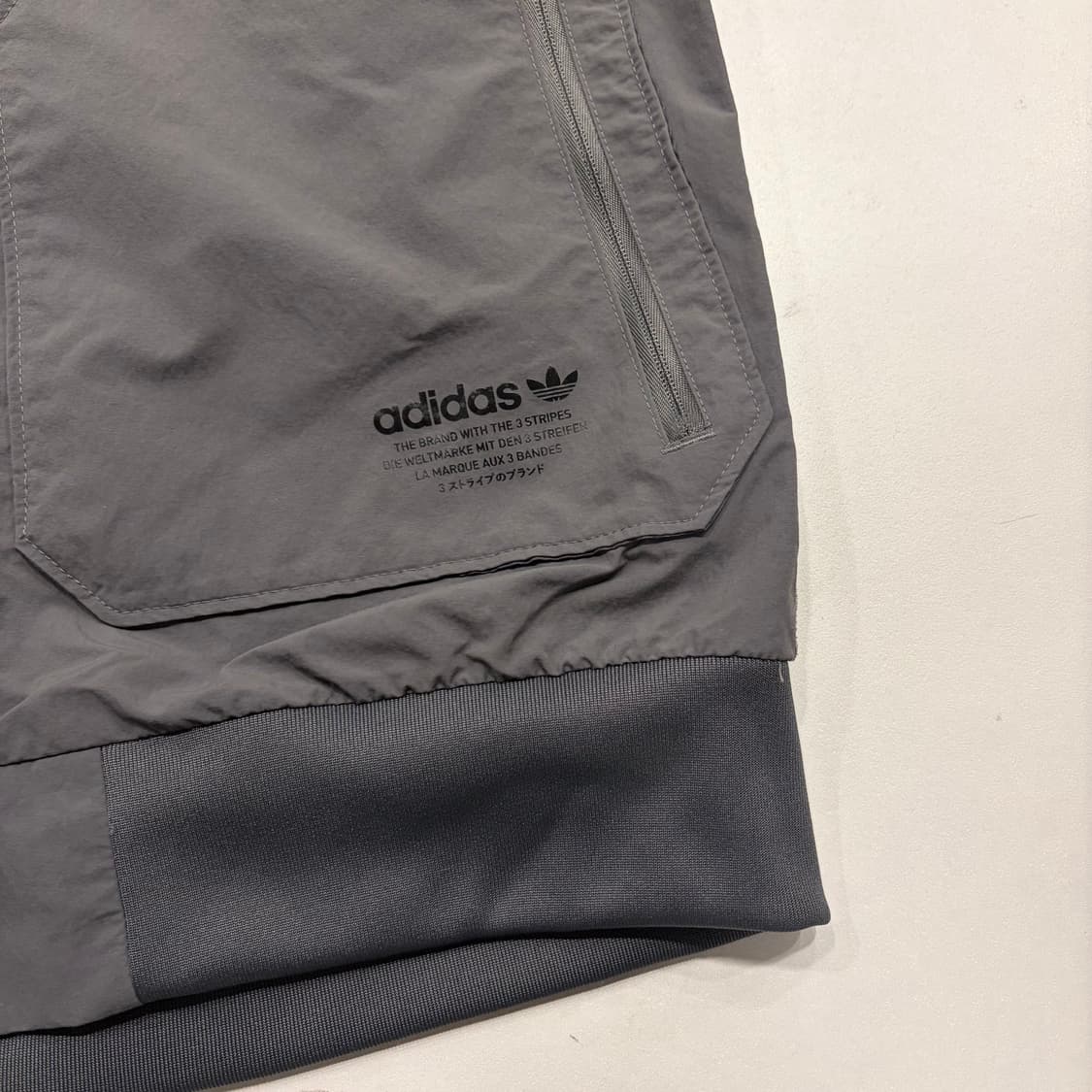 [100] 아디다스 그레이 나일론 포켓 봄버 자켓 B678 상품이미지4