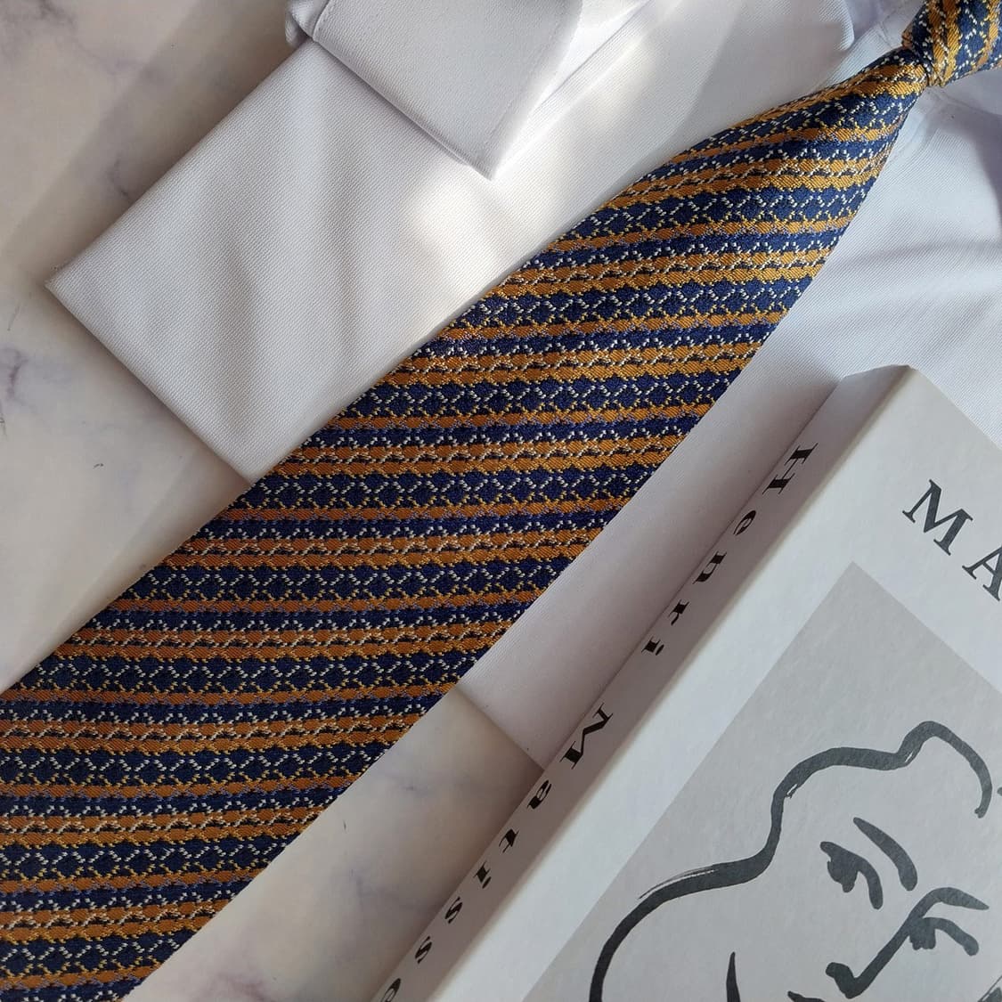 미쏘니 실크 네이비 패턴 넥타이 8.4cm S~A+등급 K2474
 상품이미지5