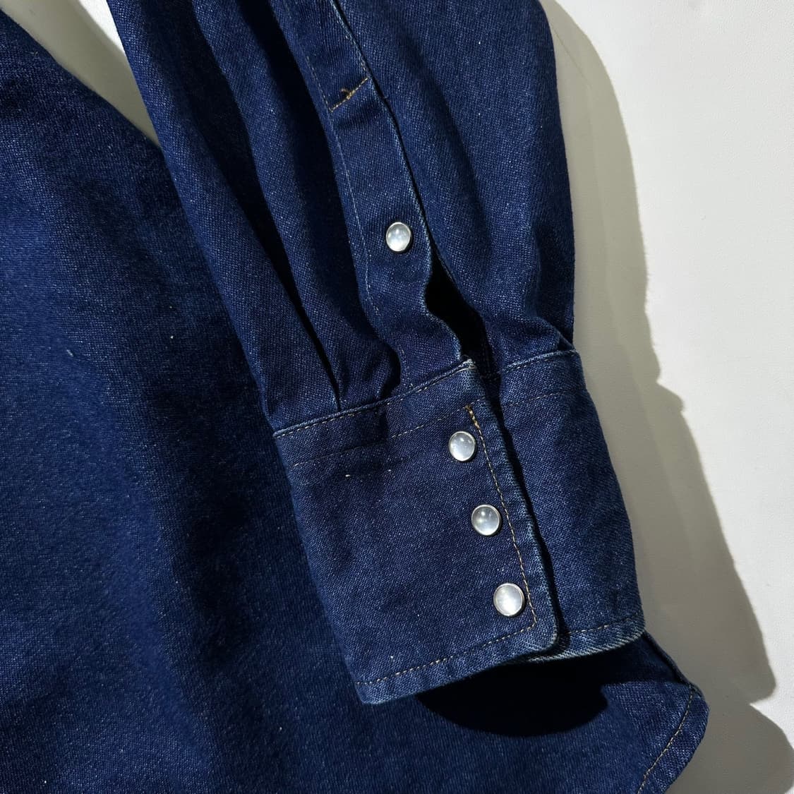 칼하트 90’s 데님 웨스턴 셔츠 상품이미지6