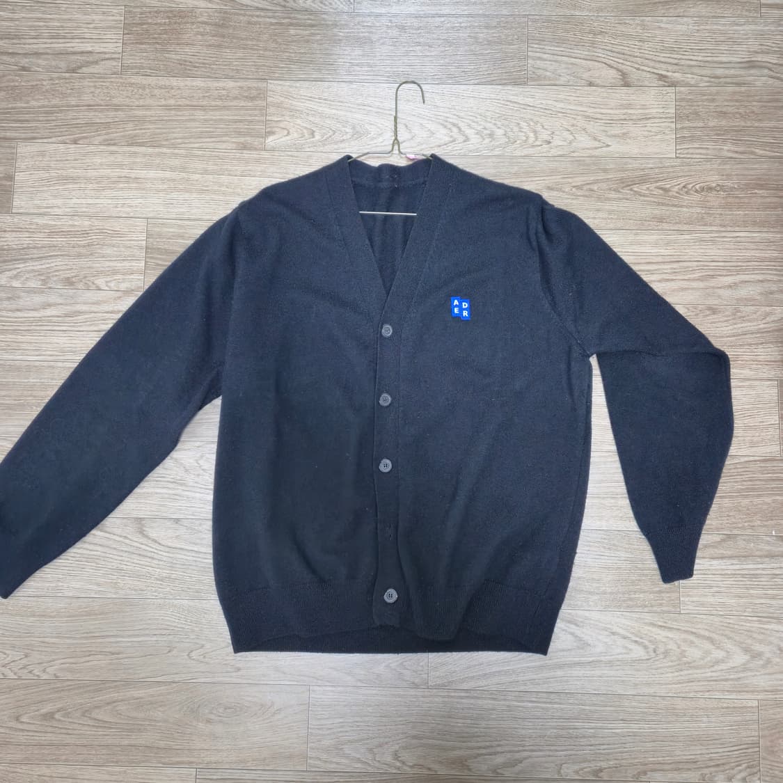 아더에러 시그니피컨트 가디건 블랙 / L 상품이미지1
