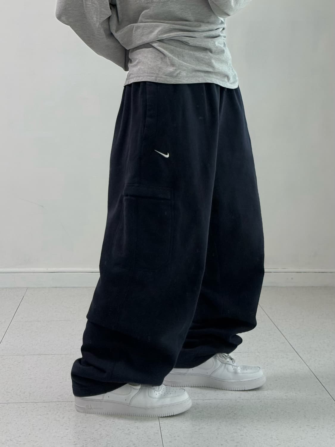 나이키 네이비 카고 스웻팬츠 상품이미지2