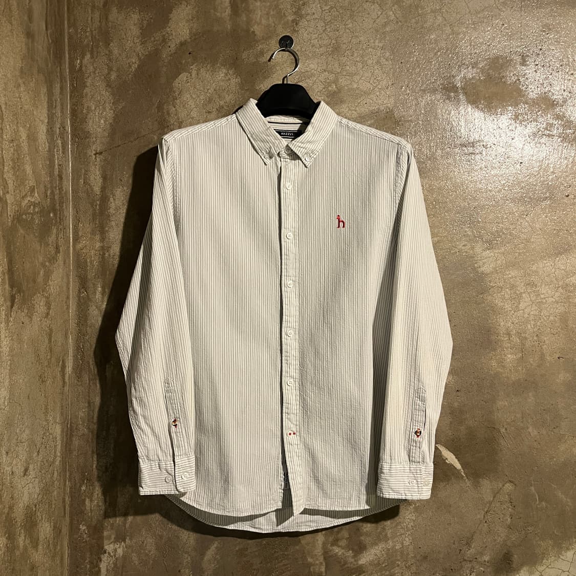 헤지스 스트라이프 셔츠 상품이미지1