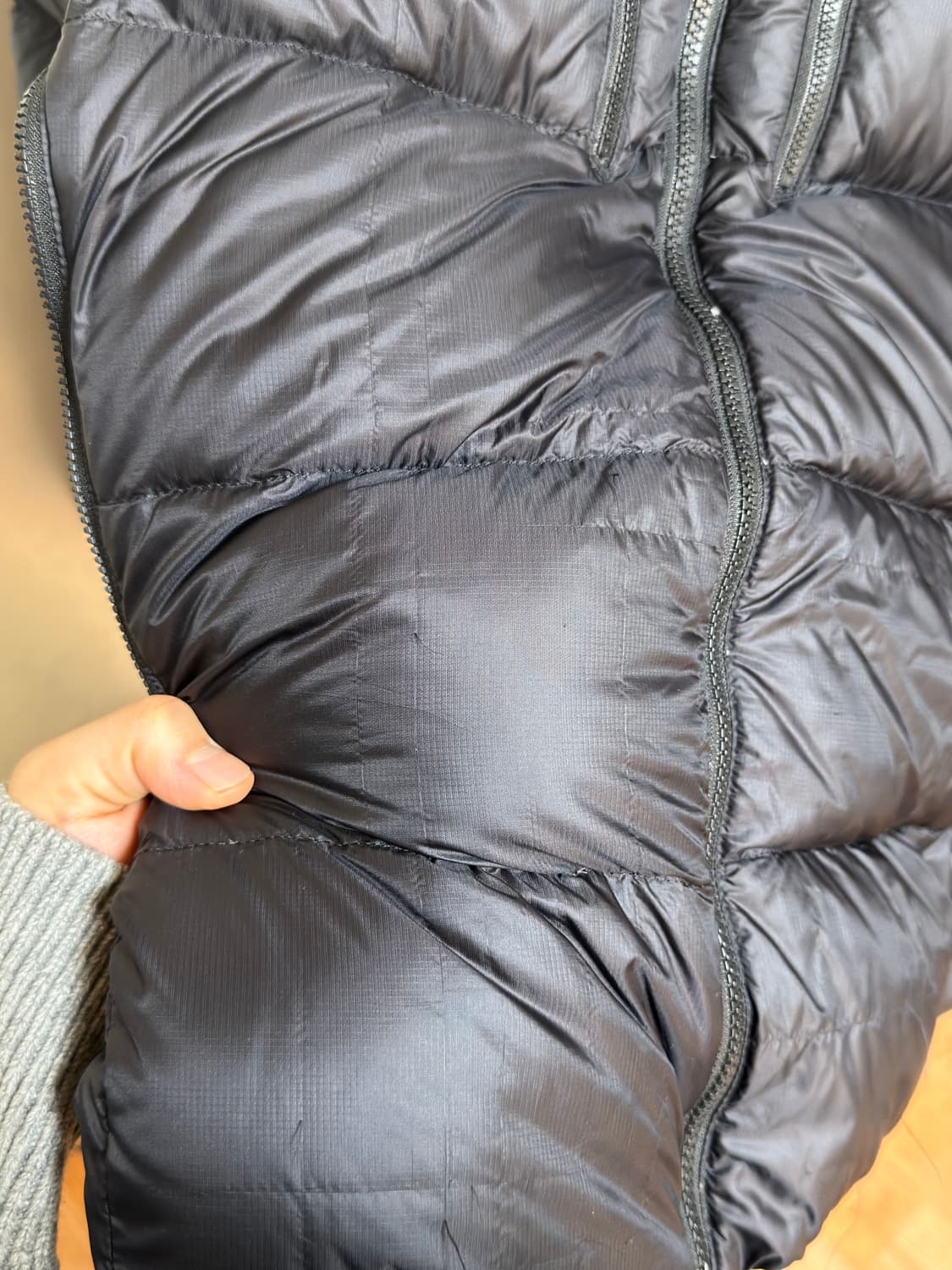 파타고니아 피츠로이 다운패딩 블랙 L 상품이미지3