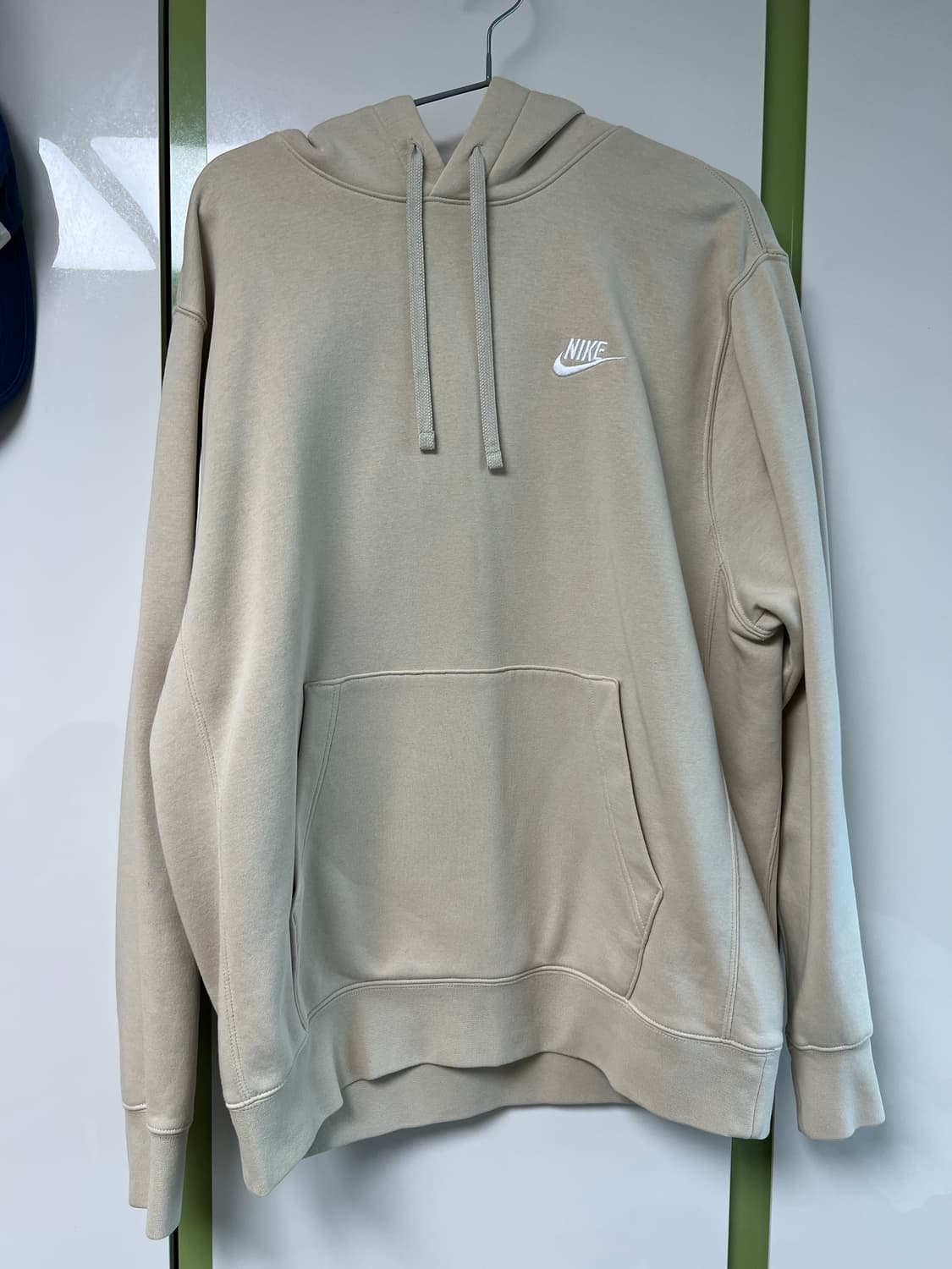 나이키 클럽 플리스 오버사이즈 프렌치 테리 풀오버 후드 라이트 오어우드 상품이미지1