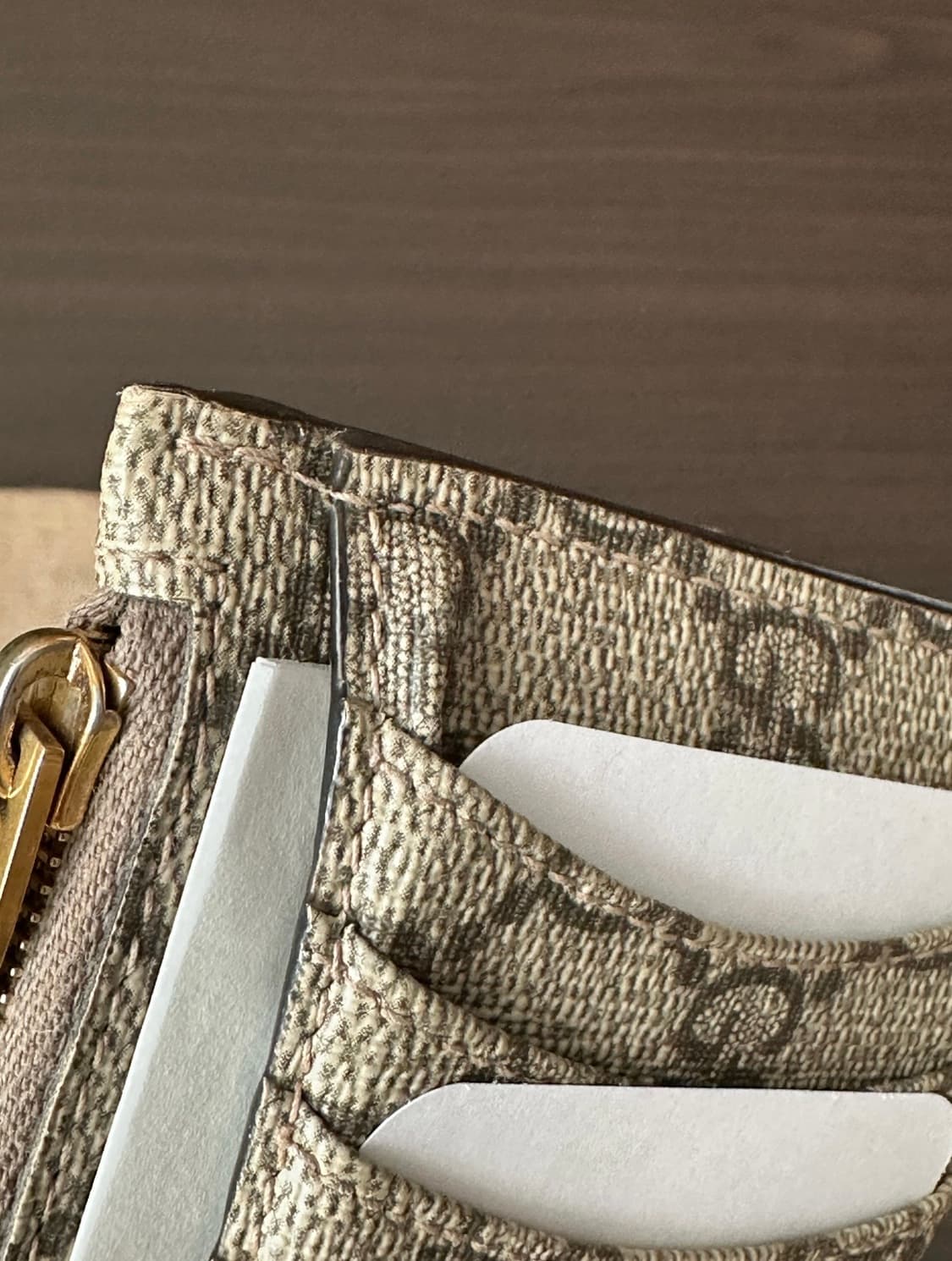 풀박)구찌X발렌시아가 해커프로젝트 카드지갑 상품이미지3