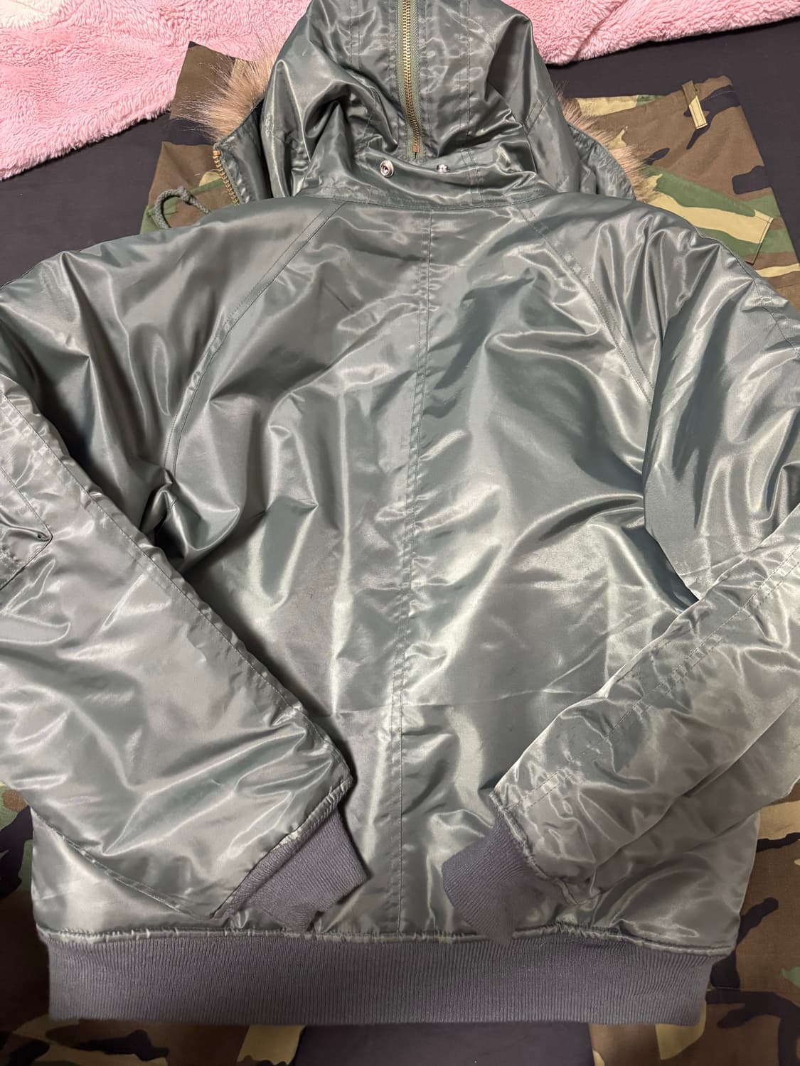 2회착용 밀리터리 N2B 플라이트 패딩 자켓 세이지그린 S 실사이즈105 상품이미지4