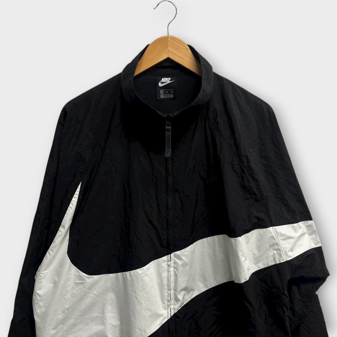  나이키 빅스우시 바람막이 블랙 2XL 상품이미지2