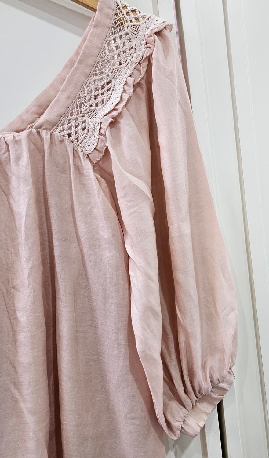 질스튜어트 (JILL STUART) 레이스 브이넥 블라우스 상품이미지8