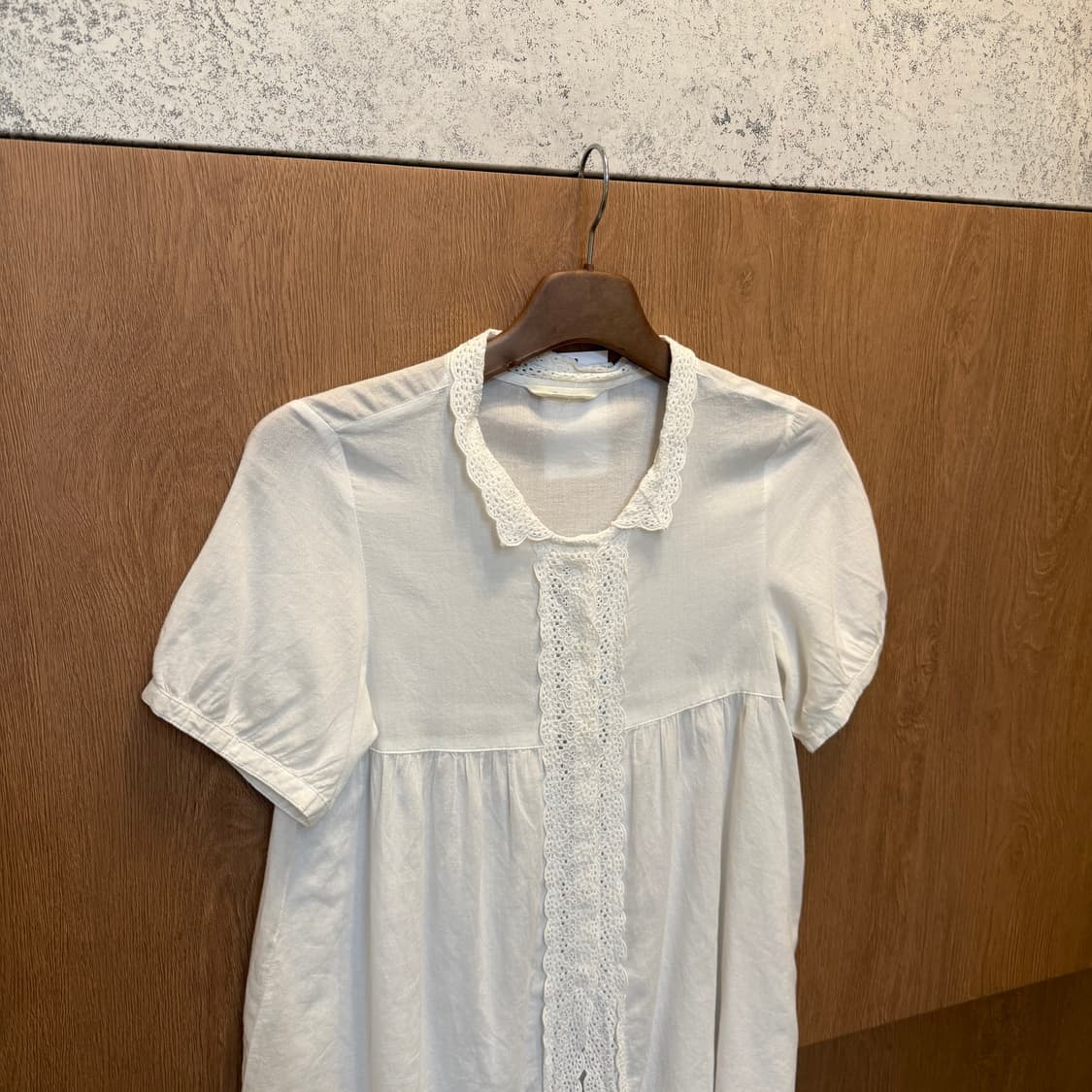 빈티지 반팔 블라우스 크로셰 레이스 카라 버튼업 디테일 아이보리 상품이미지3