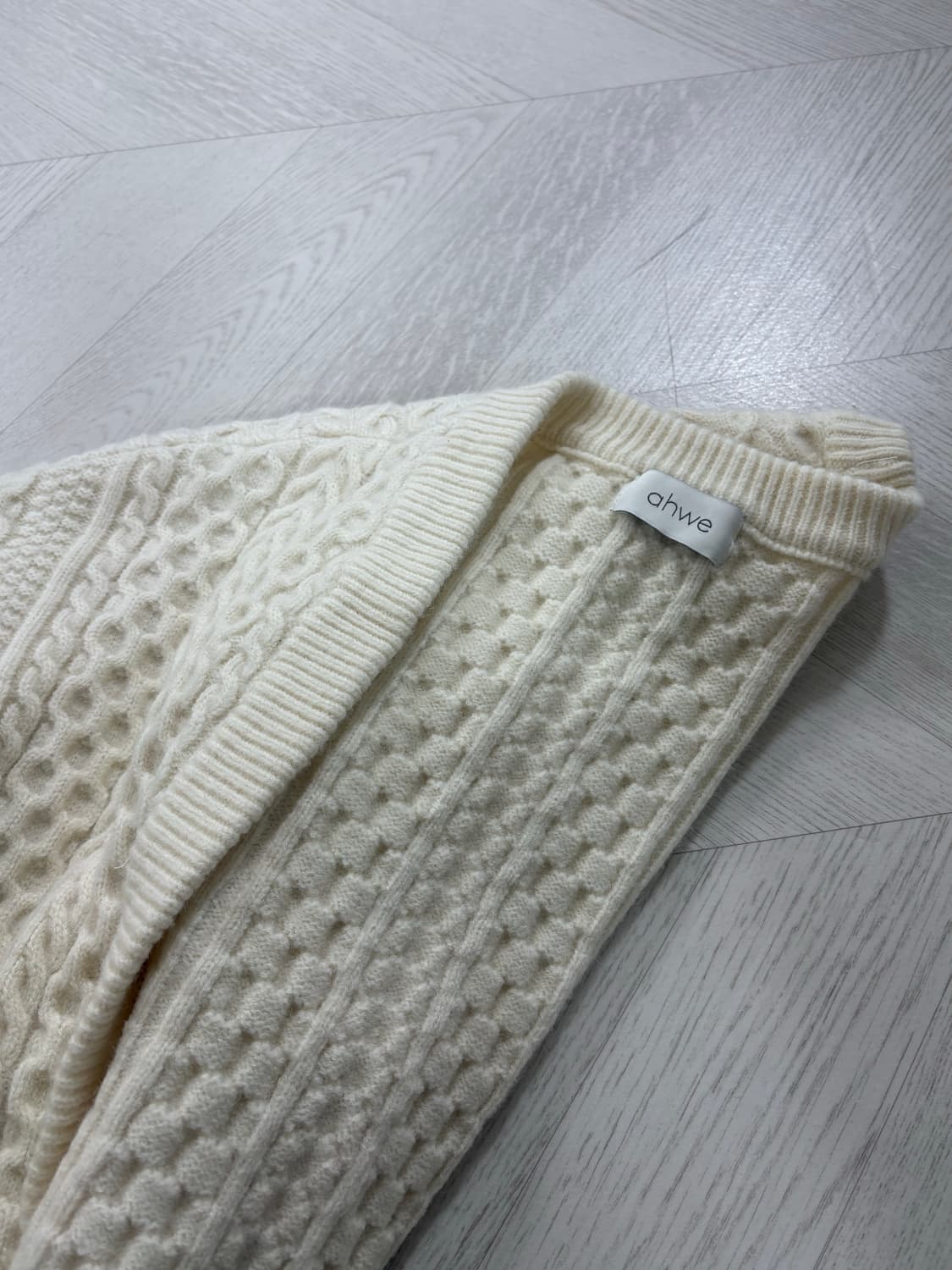 아위 볼레로 니트가디건 니트볼레로 아모멘토 니트꽈베기 상품이미지9