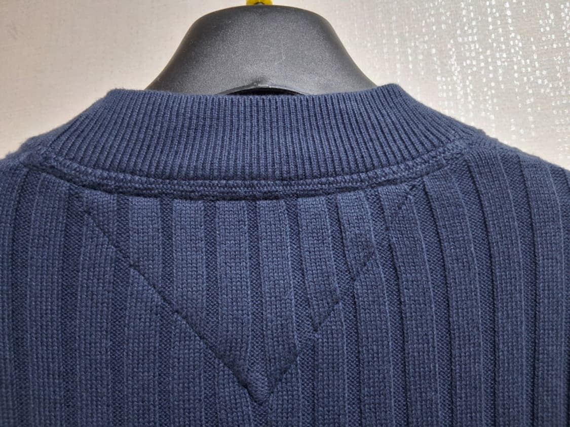 타미 진 여성 면니트 네이비 긴팔 면니트 55
ㄷ 상품이미지6