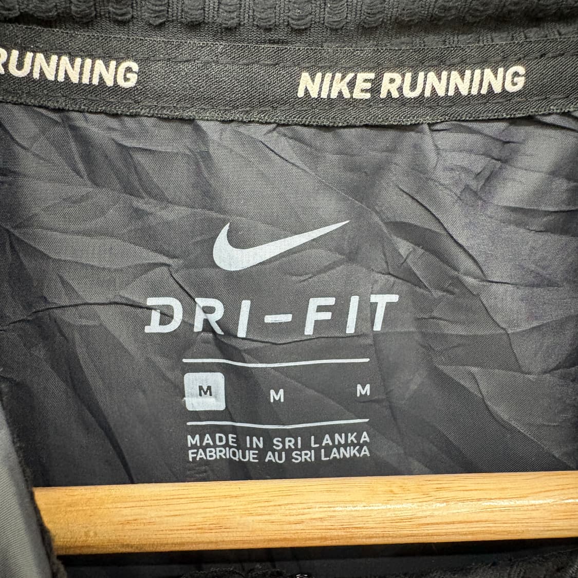나이키 러닝 블랙/화이트 바람막이 남성 M 상품이미지4
