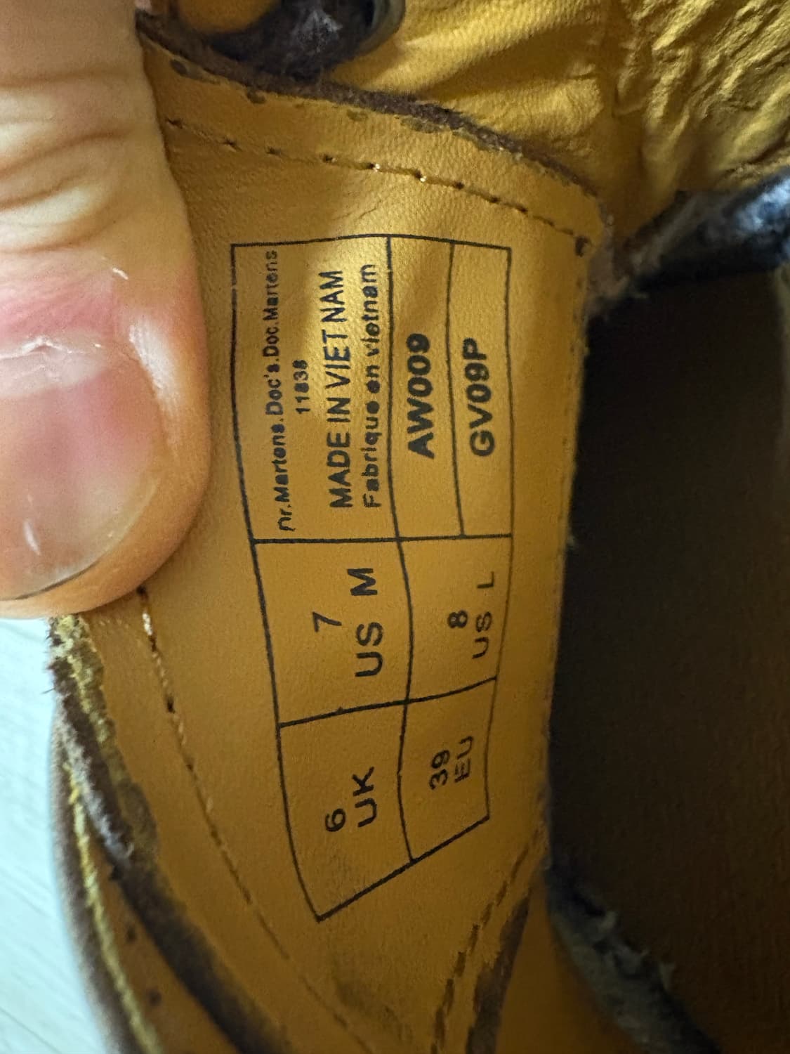 닥터마틴 1461 3홀 크레이지홀스 250 상품이미지7