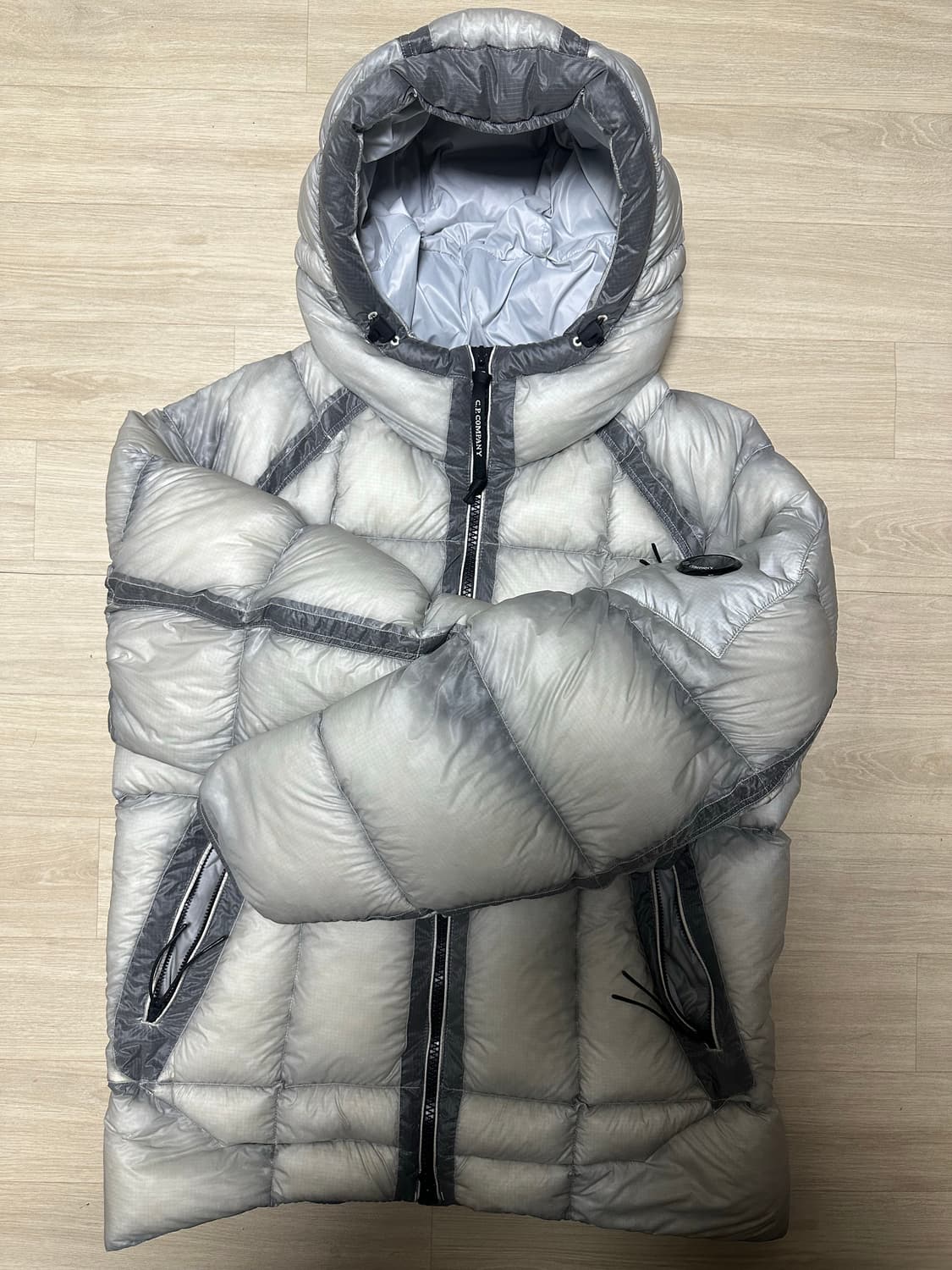 CP 컴퍼니 한국 한정 DD 쉘 코리아 익스클루시브 L사이즈 상품이미지1