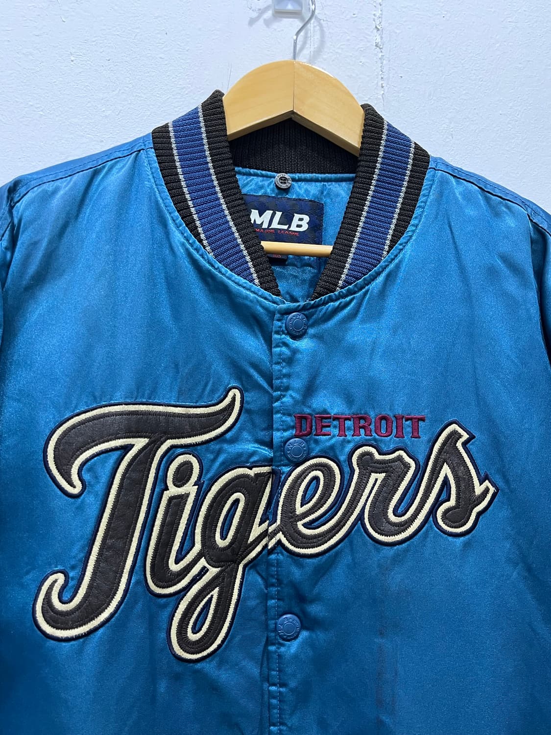 MLB 디트로이트 타이거즈 누빔 블루종 바시티자켓 105 상품이미지3