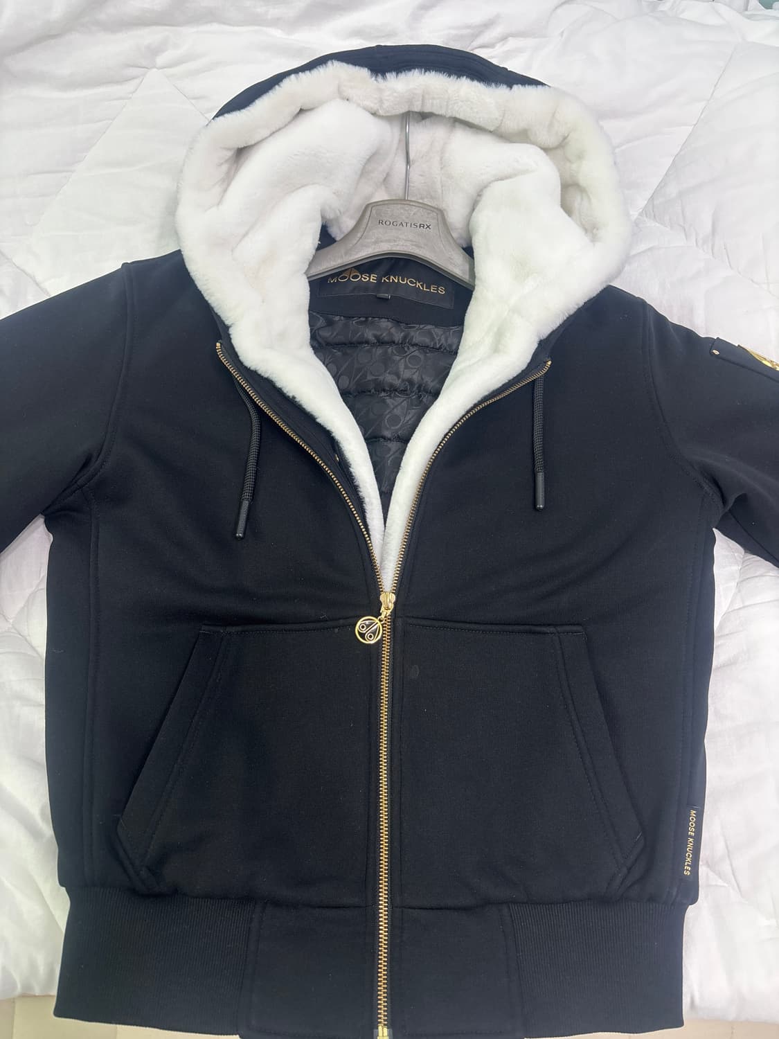 무스너클 버니스웨터 M사이즈 새상품 상품이미지1