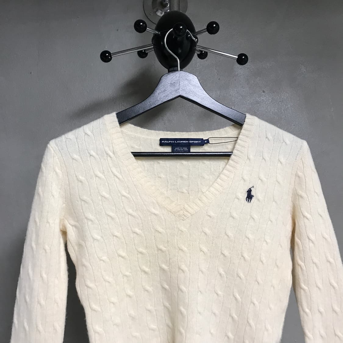 폴로 랄프로렌 케이블 브이넥 니트 화이트 M(W) 상품이미지2