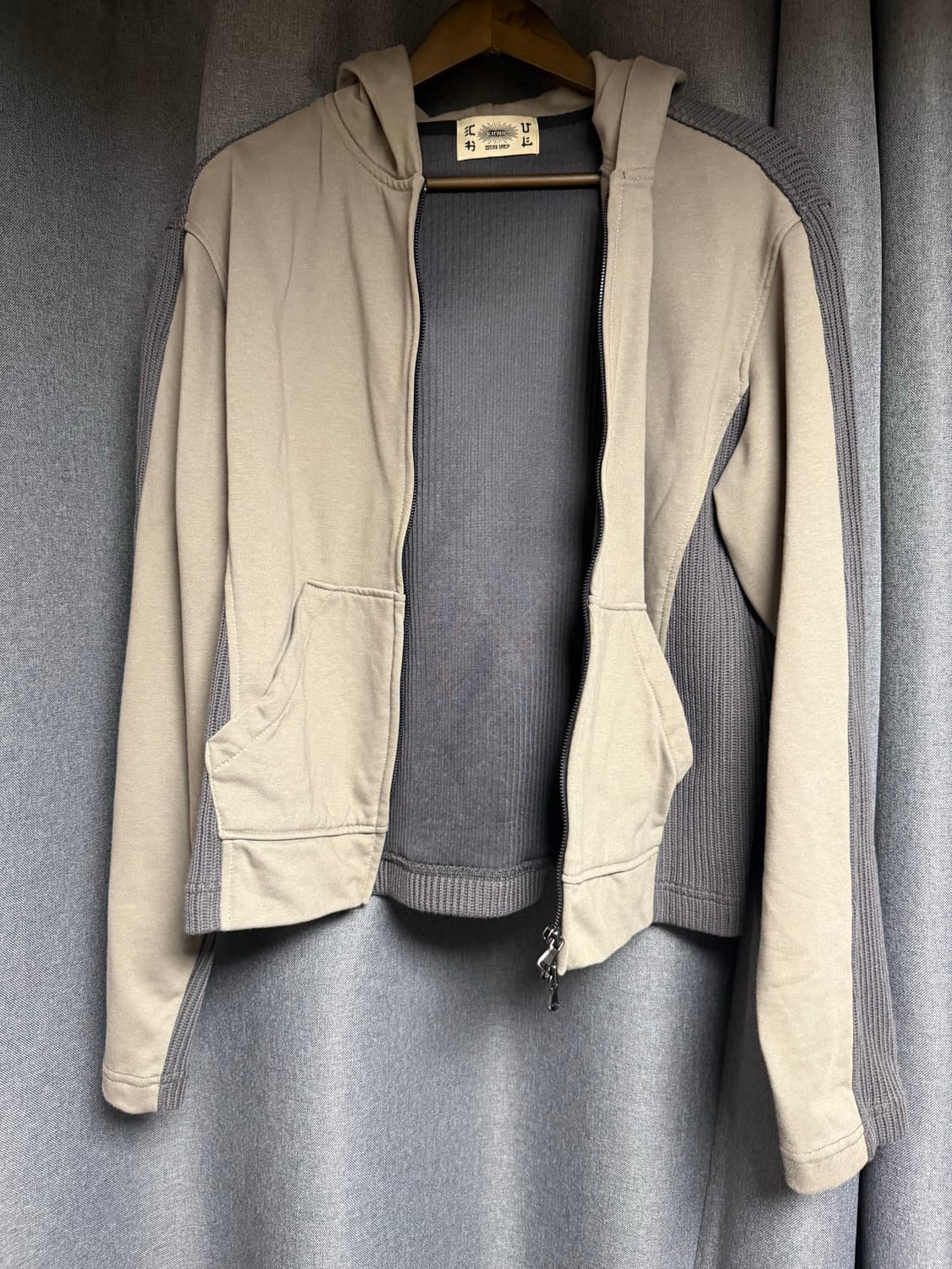 기철 Dual Knit Hood zip-up (Khaki Grey)  상품이미지2