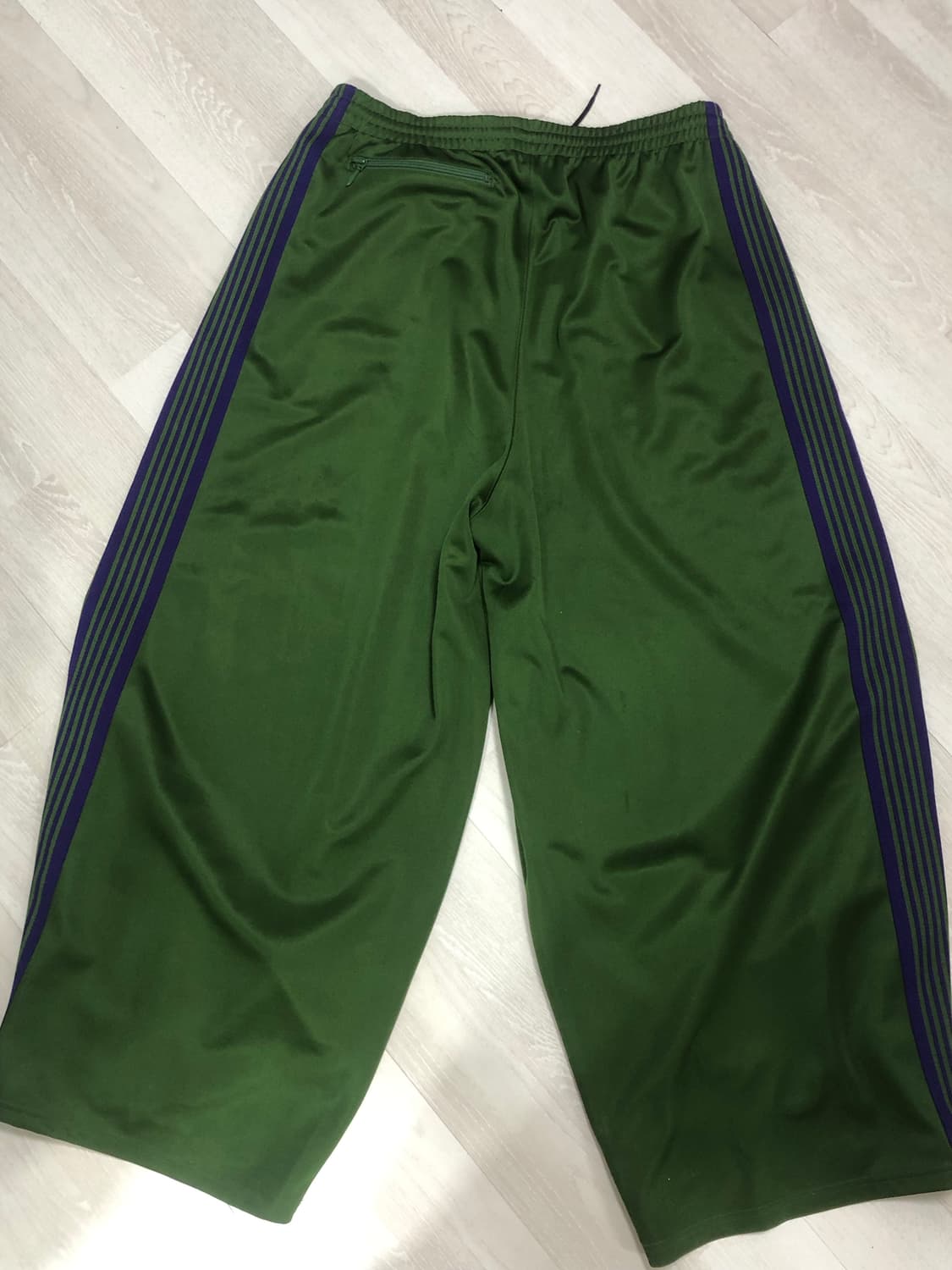 니들스 HD 트랙팬츠 (그린/퍼플) 상품이미지1