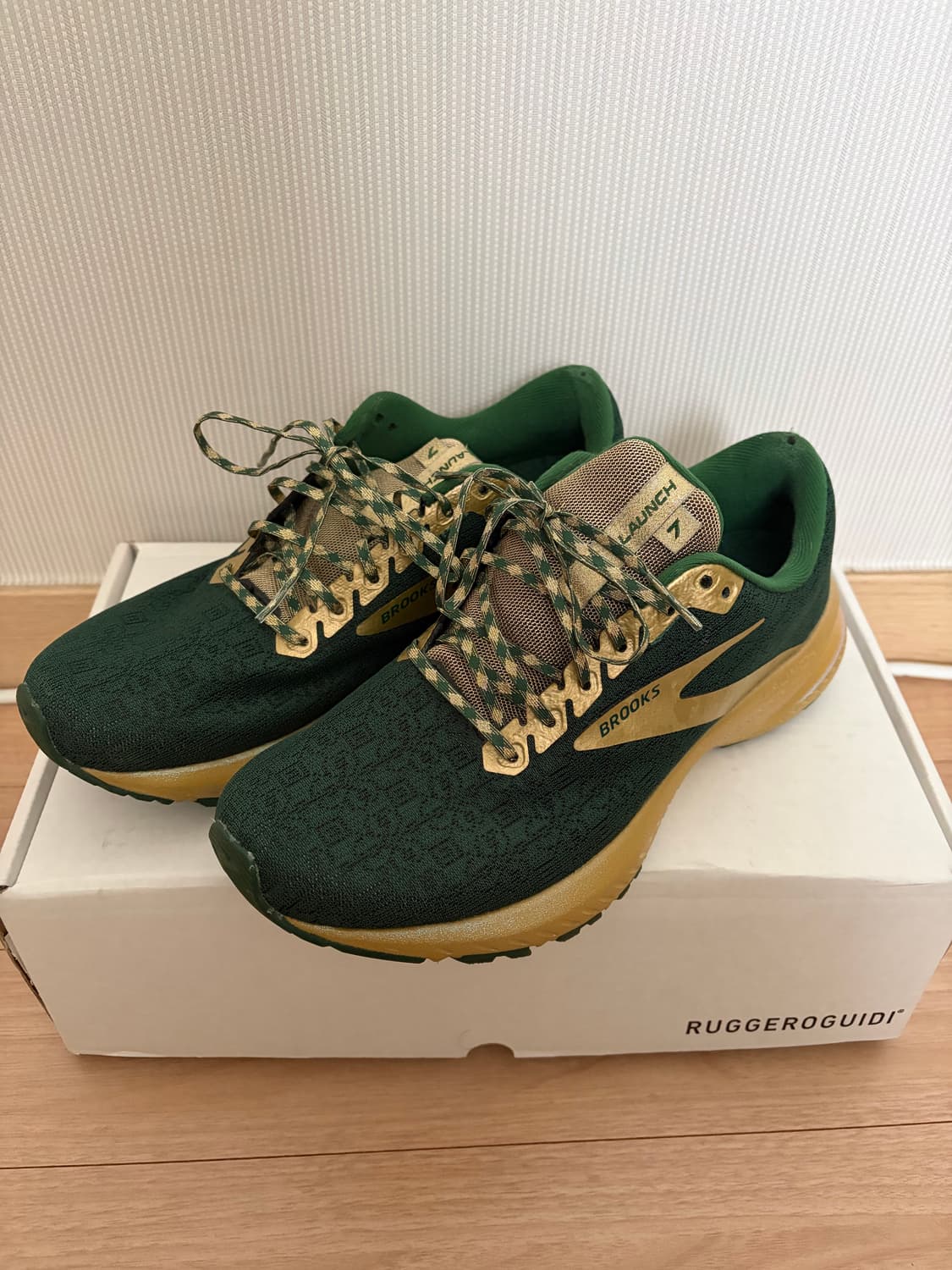 260) 브룩스 런치 7 상품이미지2