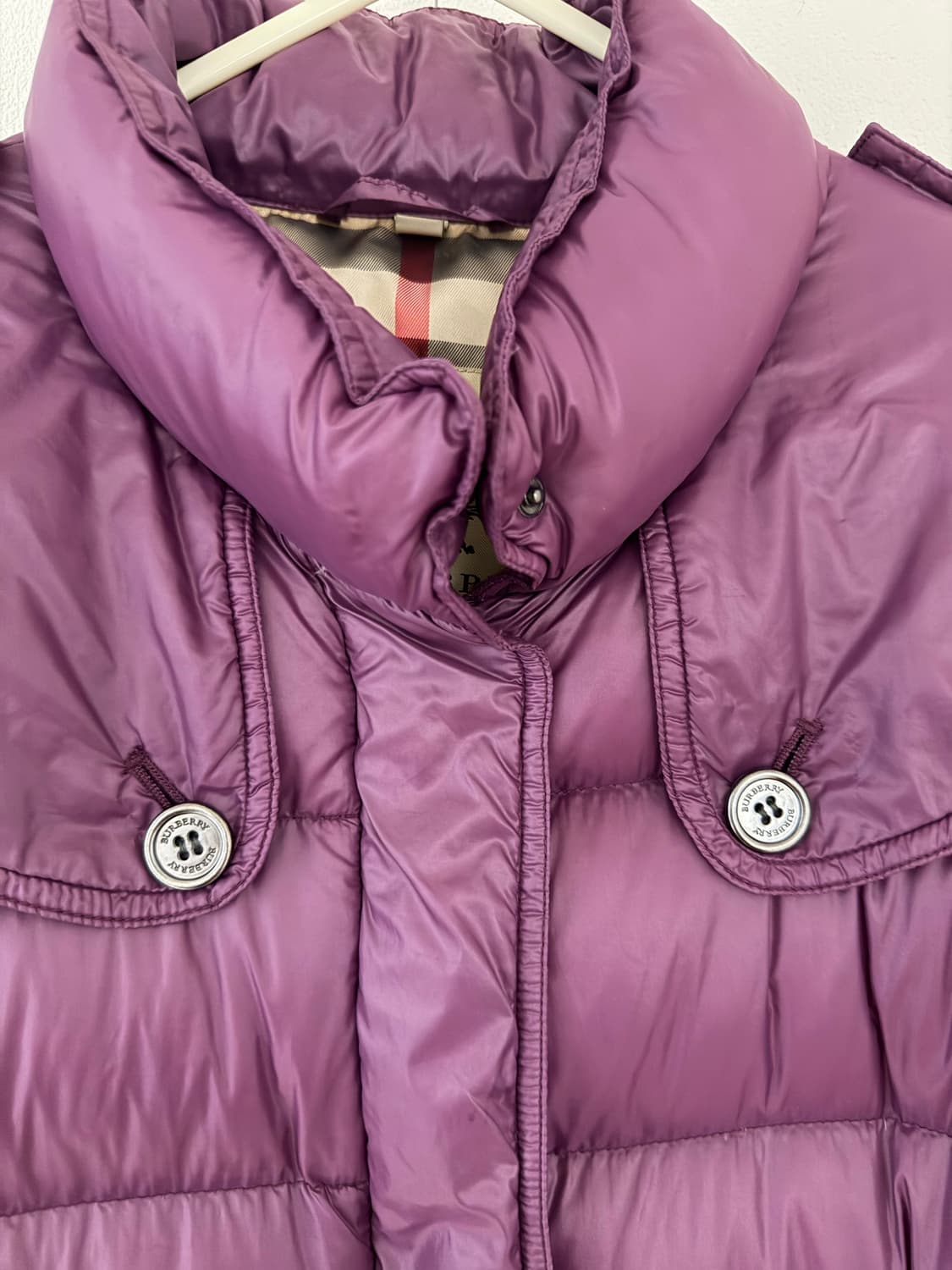 버버리 여성 구스 퍼플 패딩 M 상품이미지3