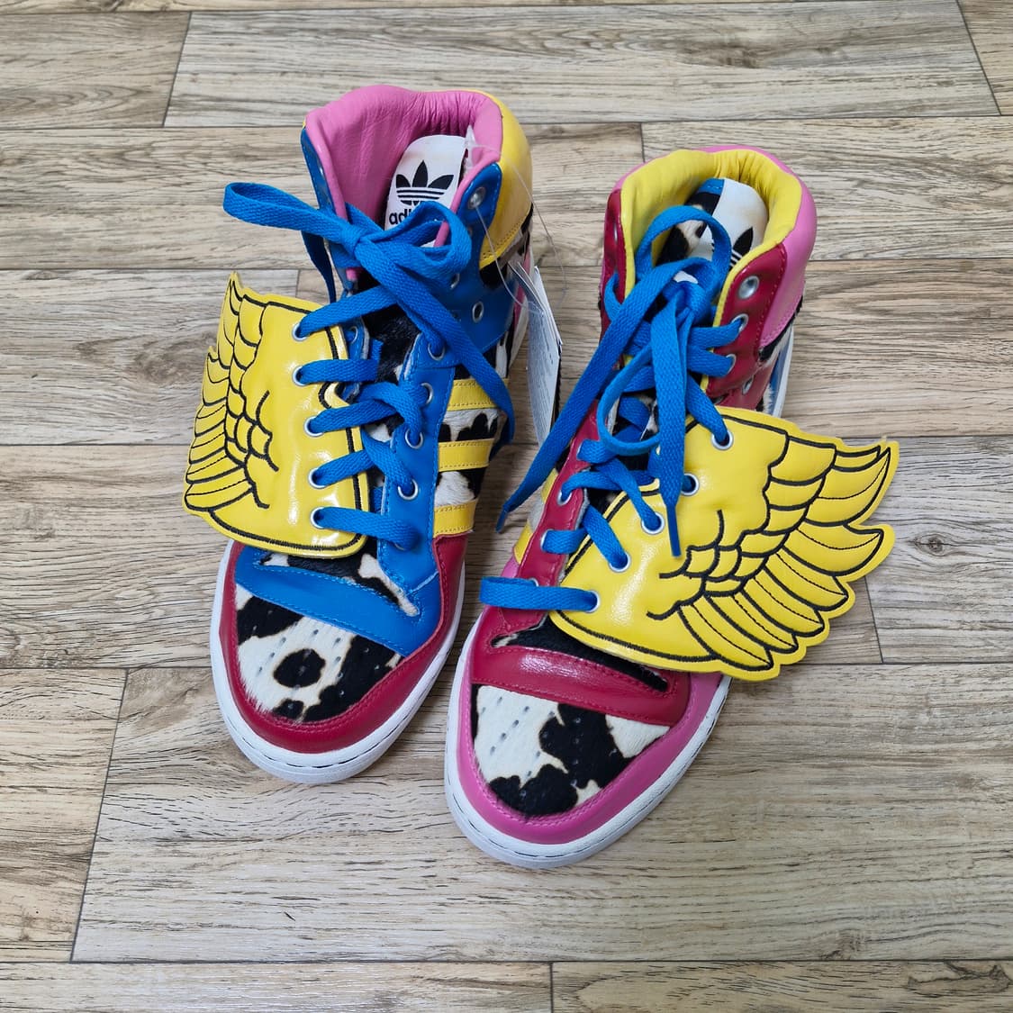 [265] 아디다스 x 제레미스캇 1.0 날개 2NE1 콜라보 스니커즈 상품이미지2