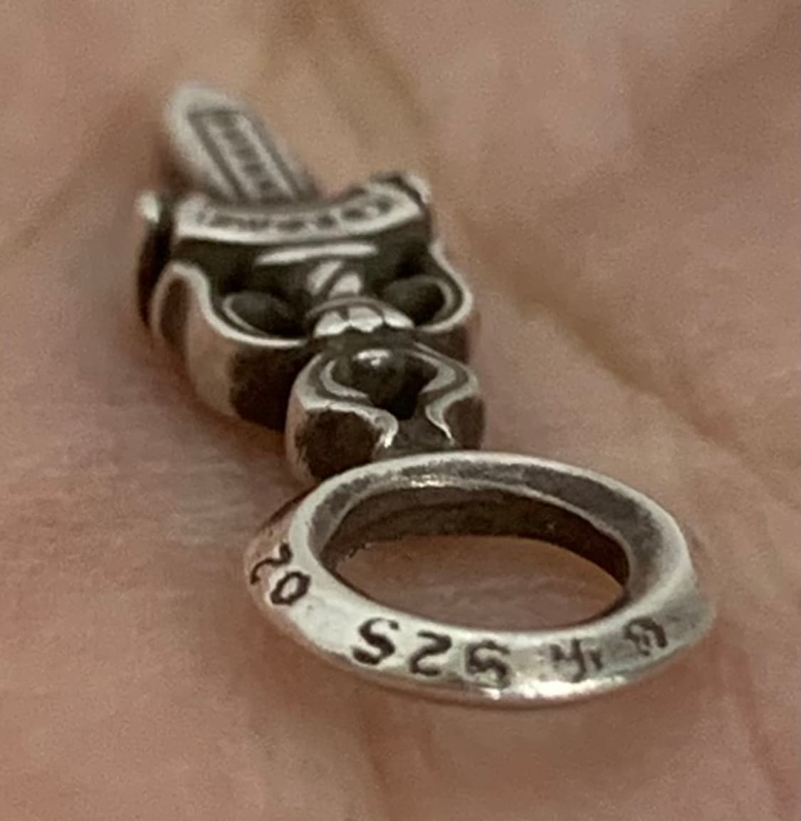 크롬하츠 대거 스택 참 실버 펜던트 목걸이 상품이미지3