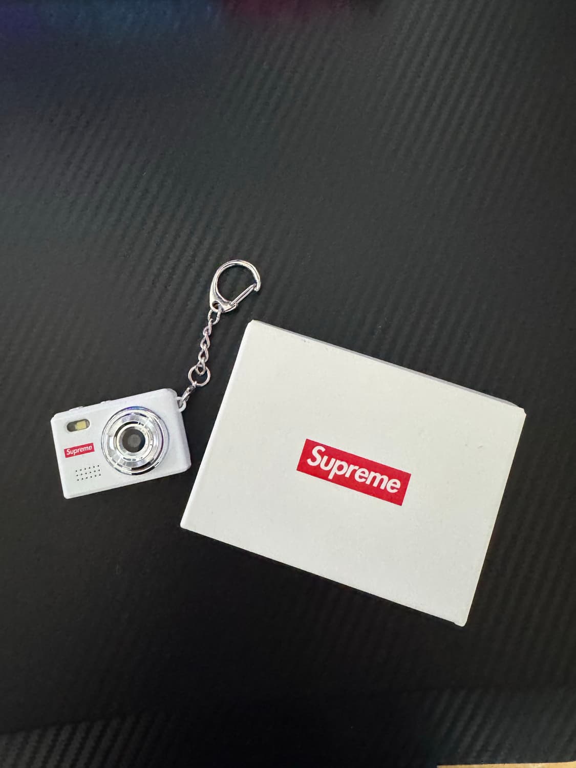 슈프림 카메라 키링 상품이미지1