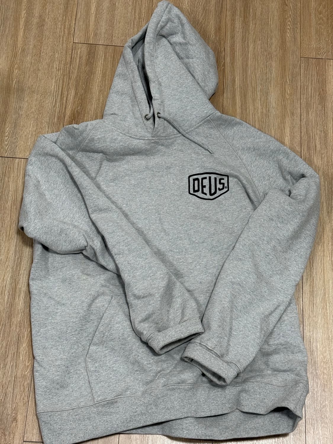 데우스 후드티 상품이미지1