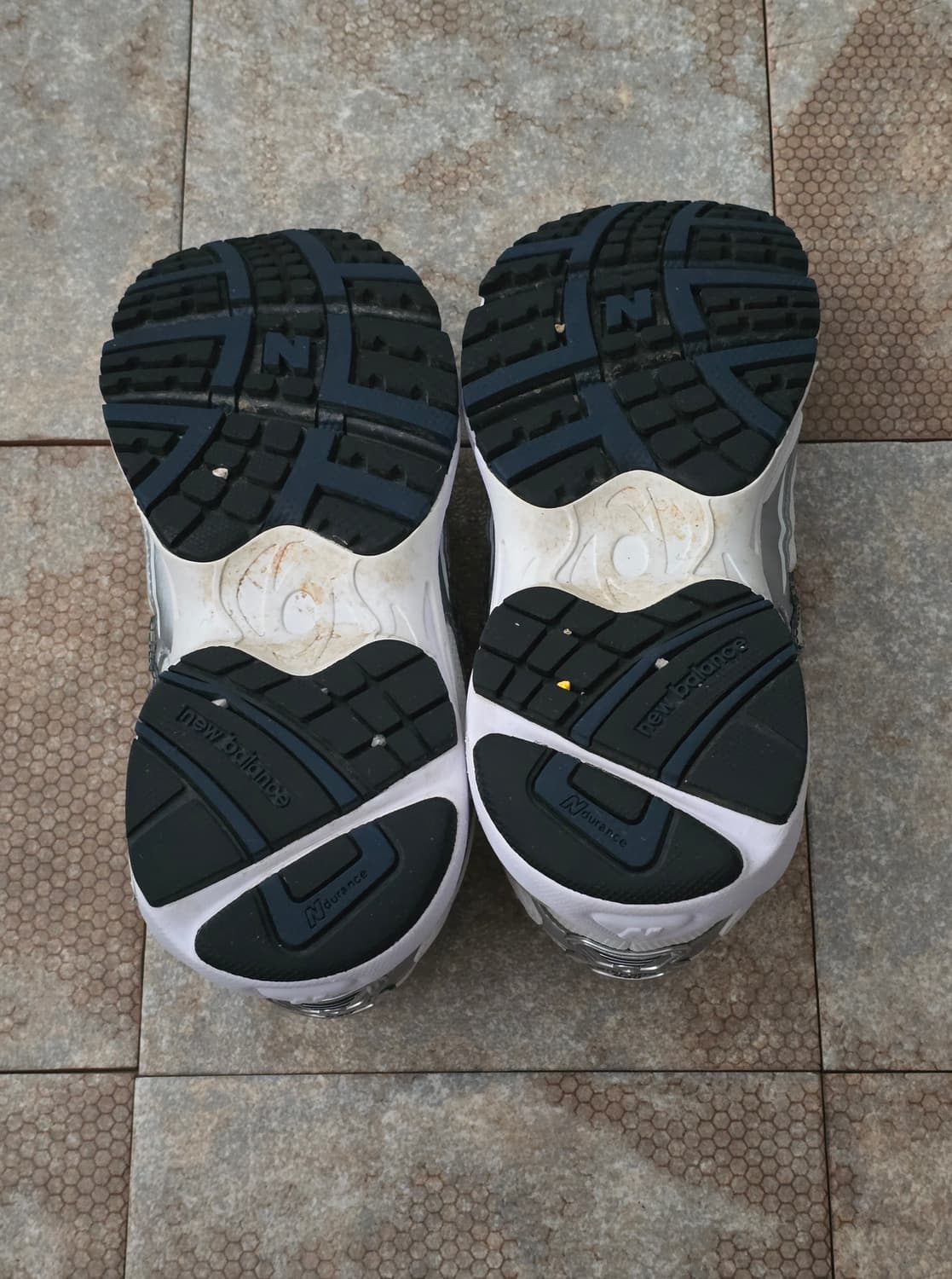 (235)뉴발란스 725 화이트 상품이미지10