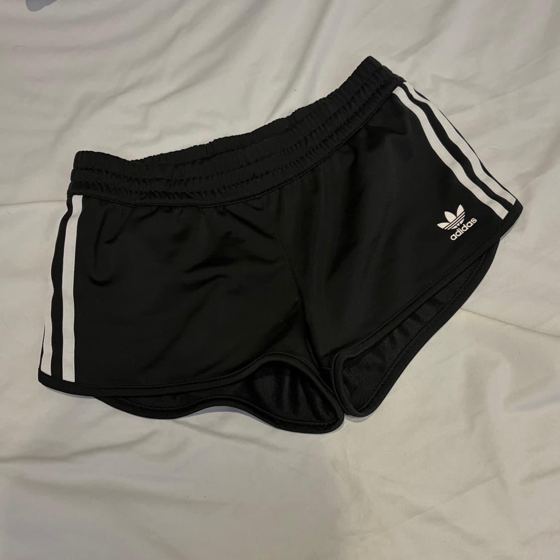 🖤아디다스 파이어버드  블랙 기능성 돌핀팬츠🖤 상품이미지3