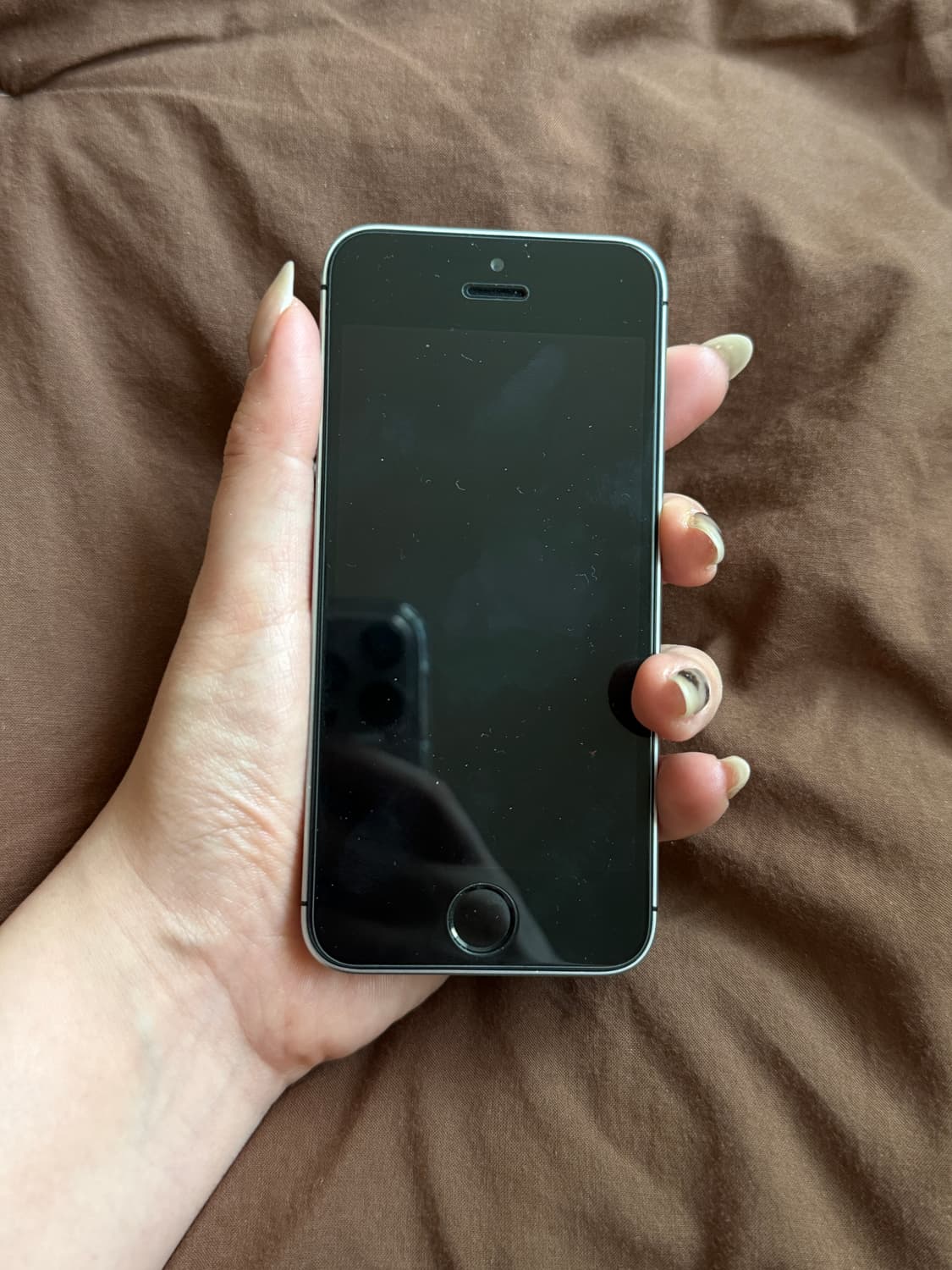 아이폰se 스페이스그레이(스그) 128gb 상품이미지3