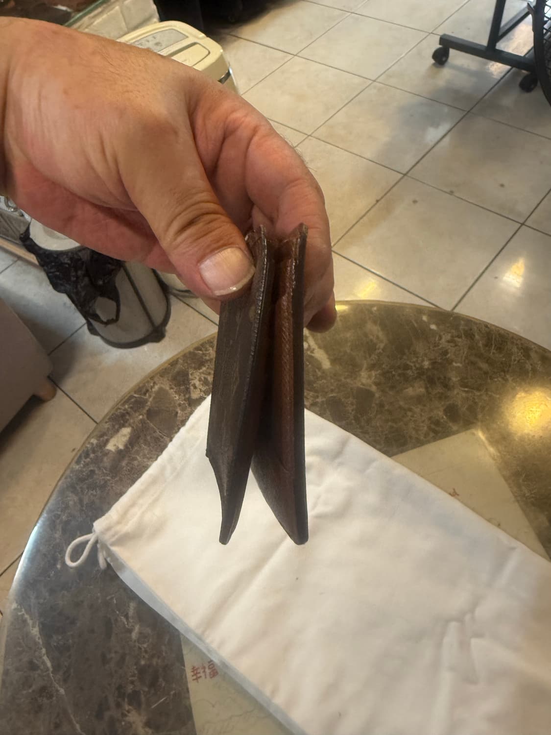 정품 루이비통 모노그램 반지갑 팝니다 상품이미지5
