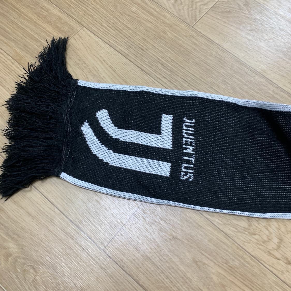 아디다스 유벤투스 머플러 상품이미지4