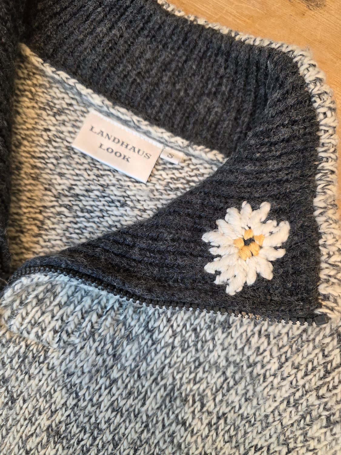 티롤 오스트리아 하프집업 울 니트 상품이미지2