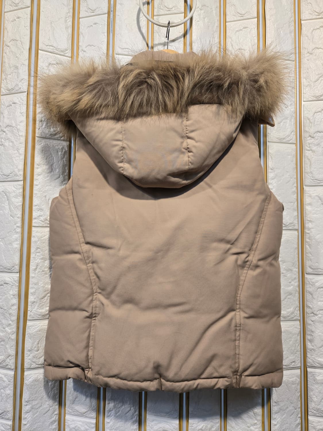 게스 여성 오리털패딩조끼  상품이미지2